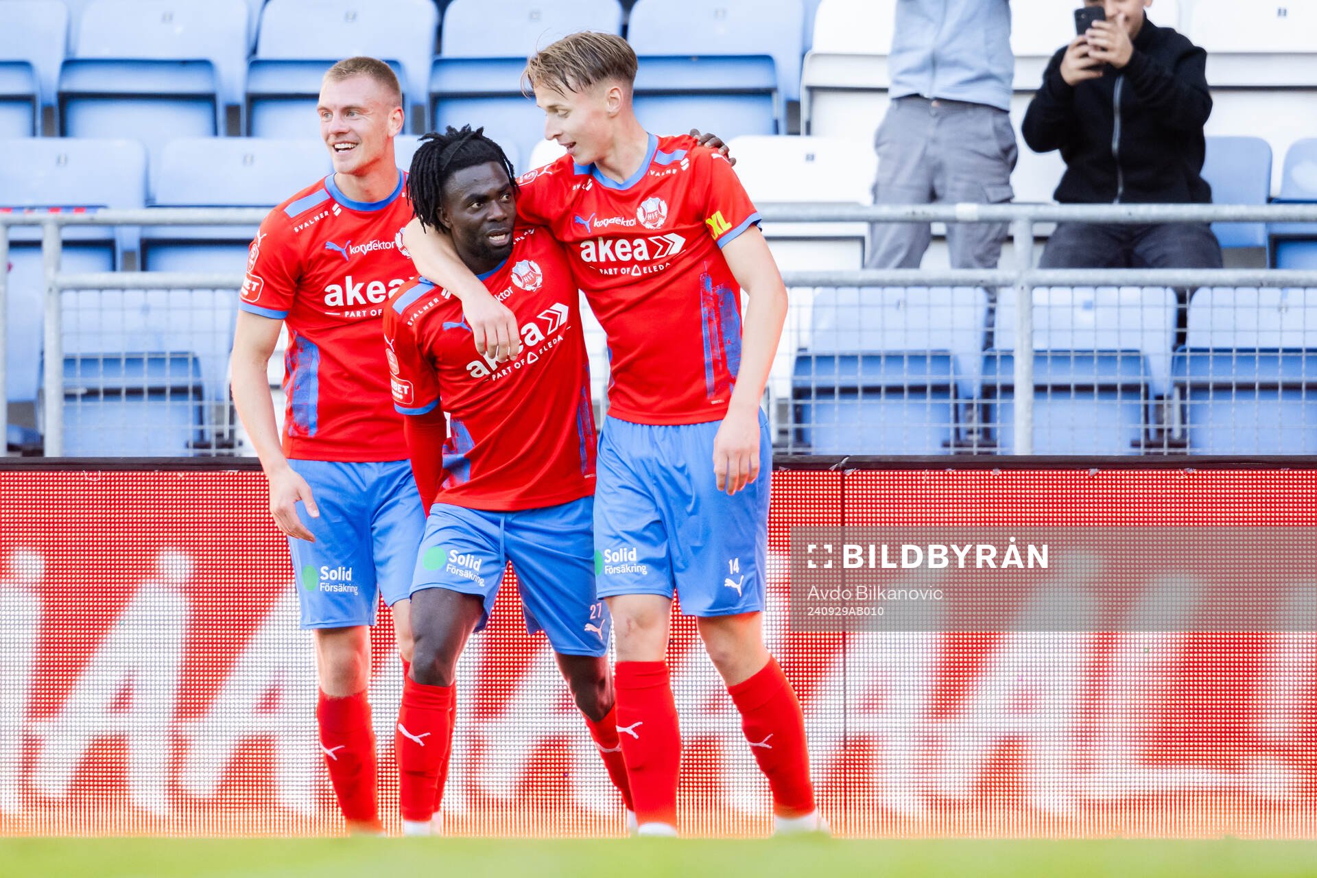 Helsingborgs Benjamin Acquah jublar