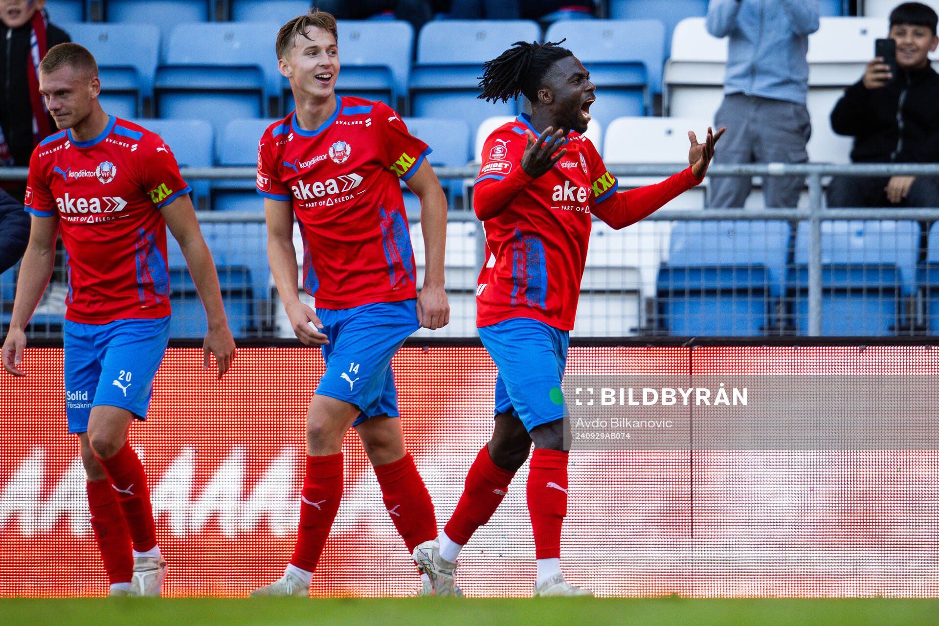 Helsingborgs Benjamin Acquah jublar