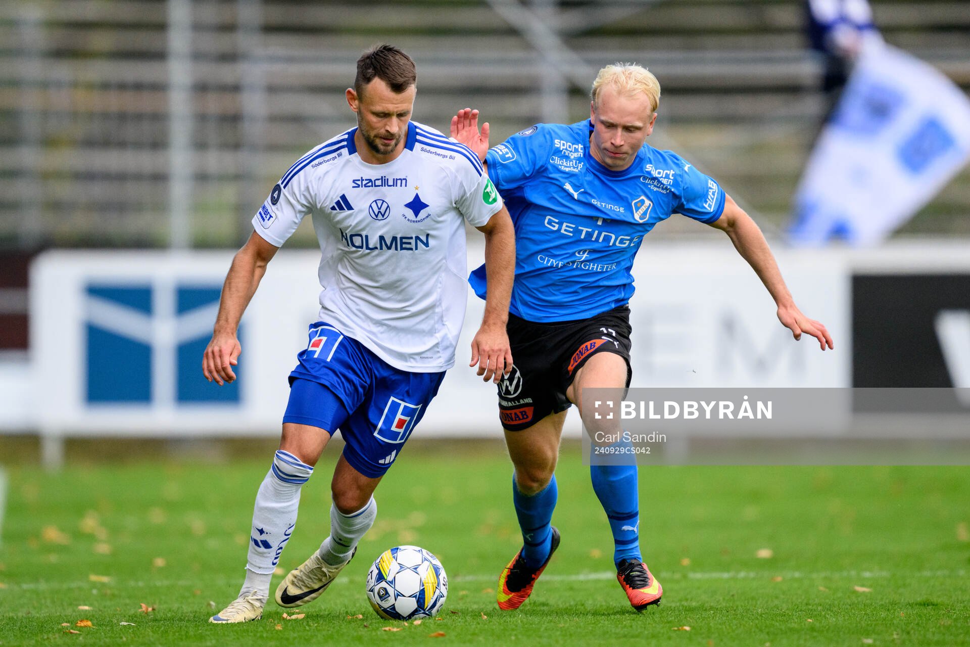 IFK Norrköpings Max Watson och Halmstads André Boman