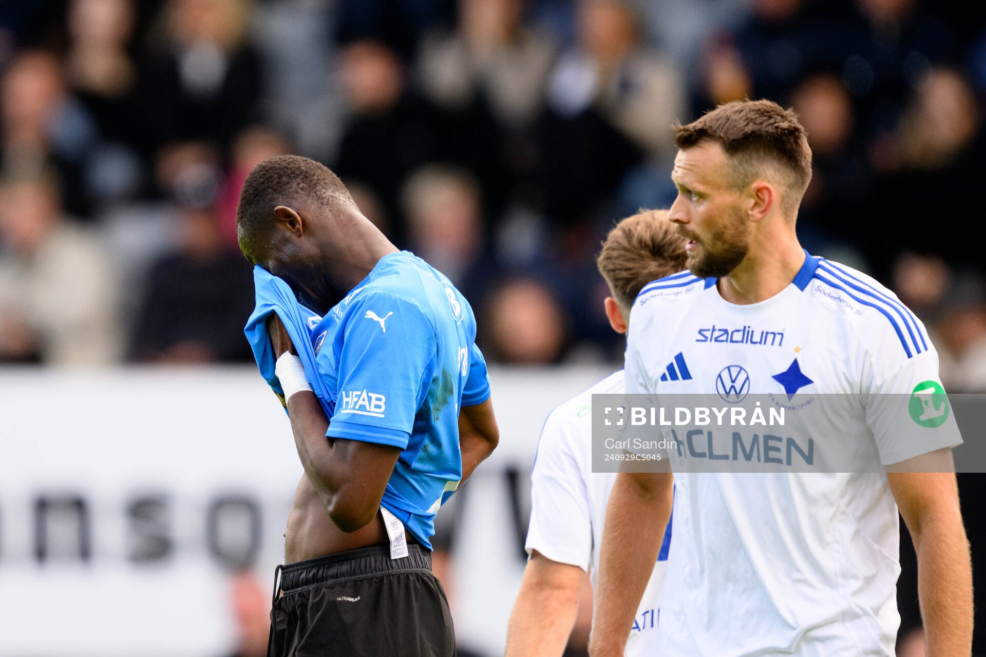 Halmstads Yannick Agnero deppar
