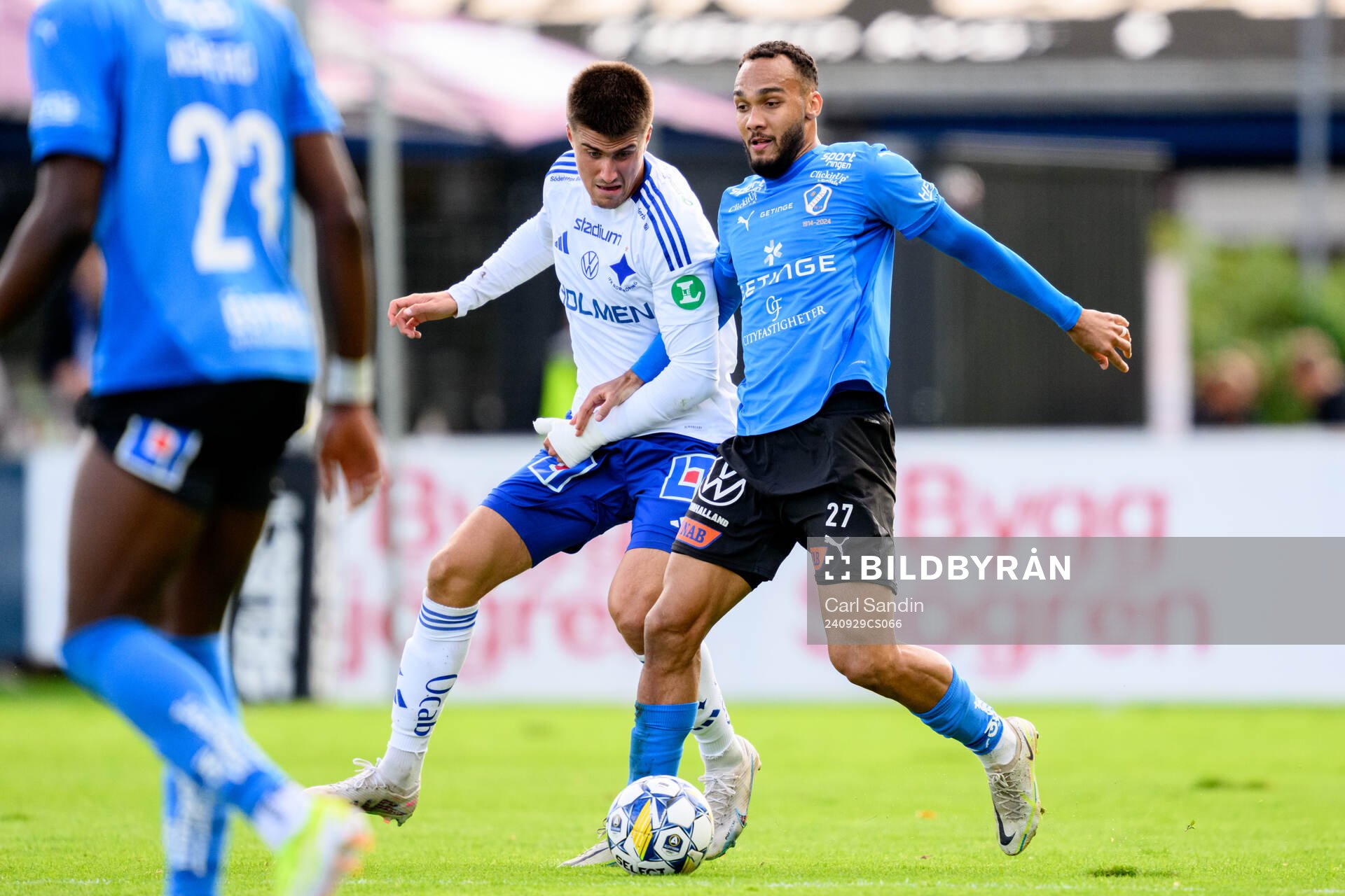 IFK Norrköpings Carl Björk och Halmstads Vinicius