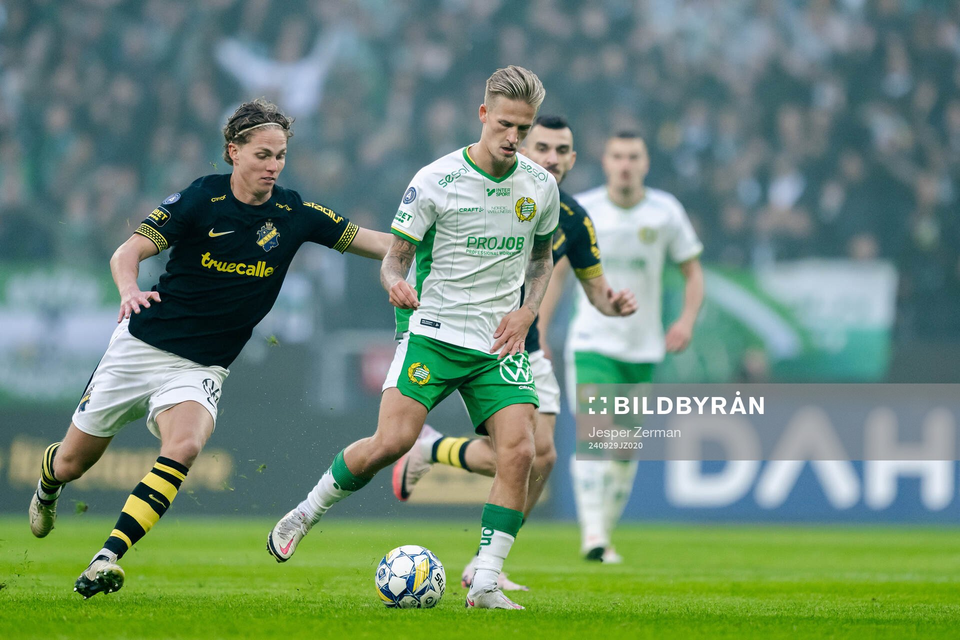AIKs Onni Valakari och Hammarbys Fredrik Hammar