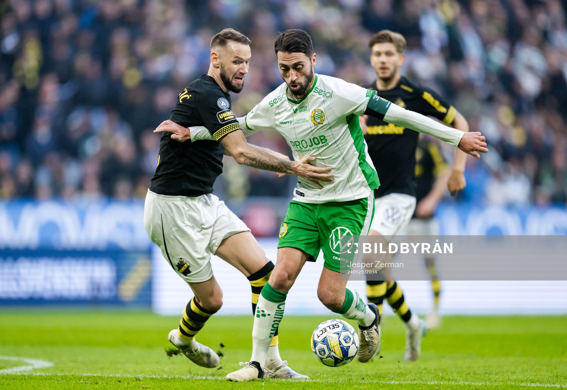 AIKs Alexander Milosevic och Hammarbys Nahir Besara