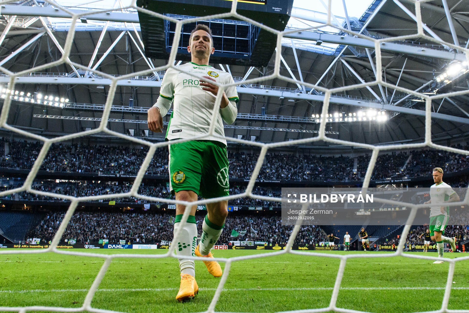 Hammarbys Oscar Johansson Schellhas deppar