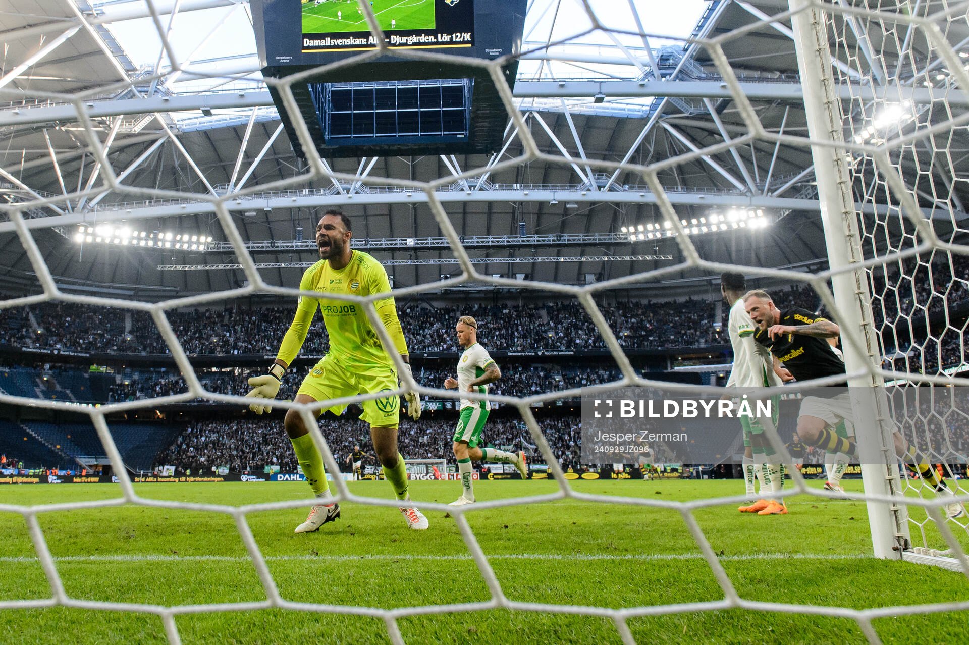 Hammarbys målvakt Warner Hahn deppar