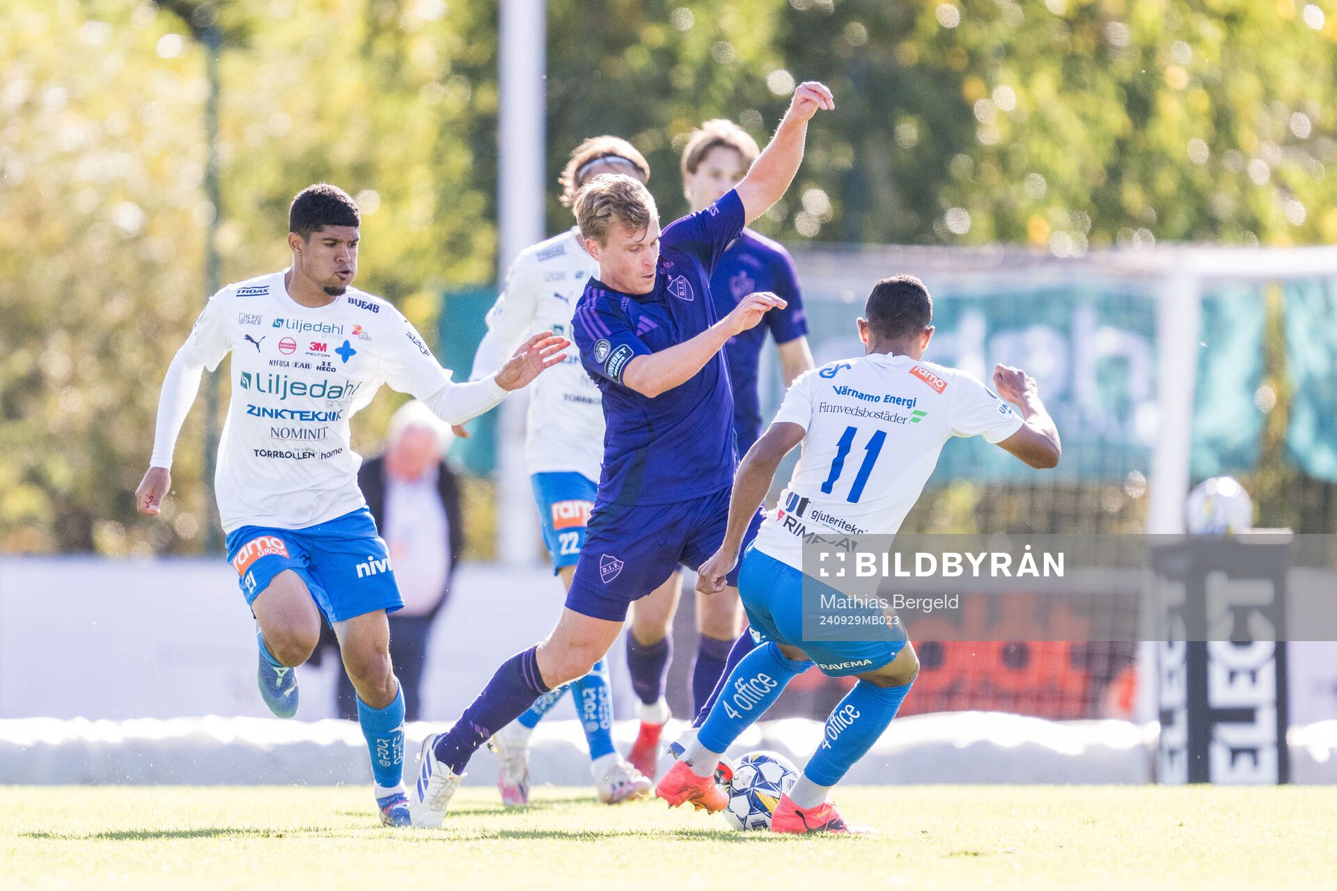 Värnamos Luke Le Roux och Djurgårdens Rasmus Schuller