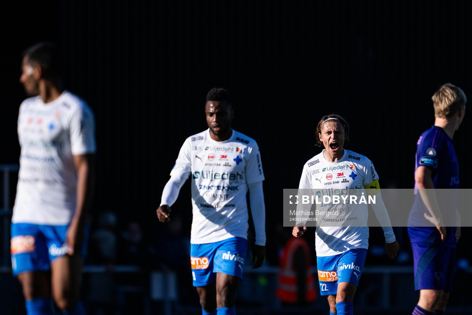Värnamos Simon Thern jublar