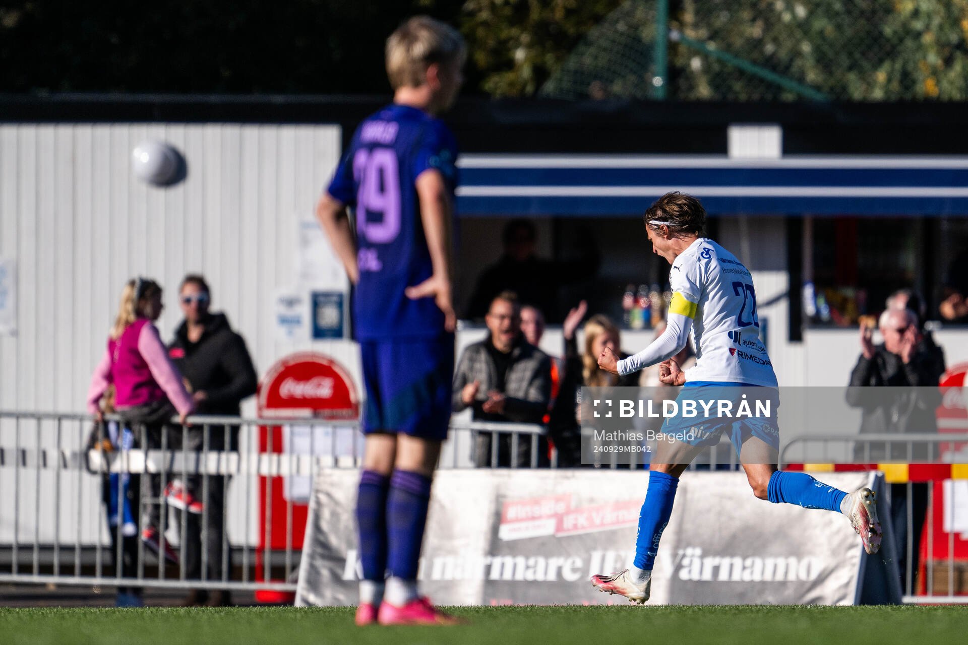 Värnamos Simon Thern jublar
