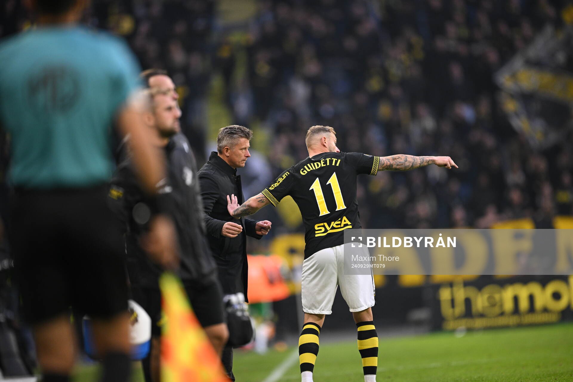AIKs tränare Mikkjal Thomassen och John Guidetti