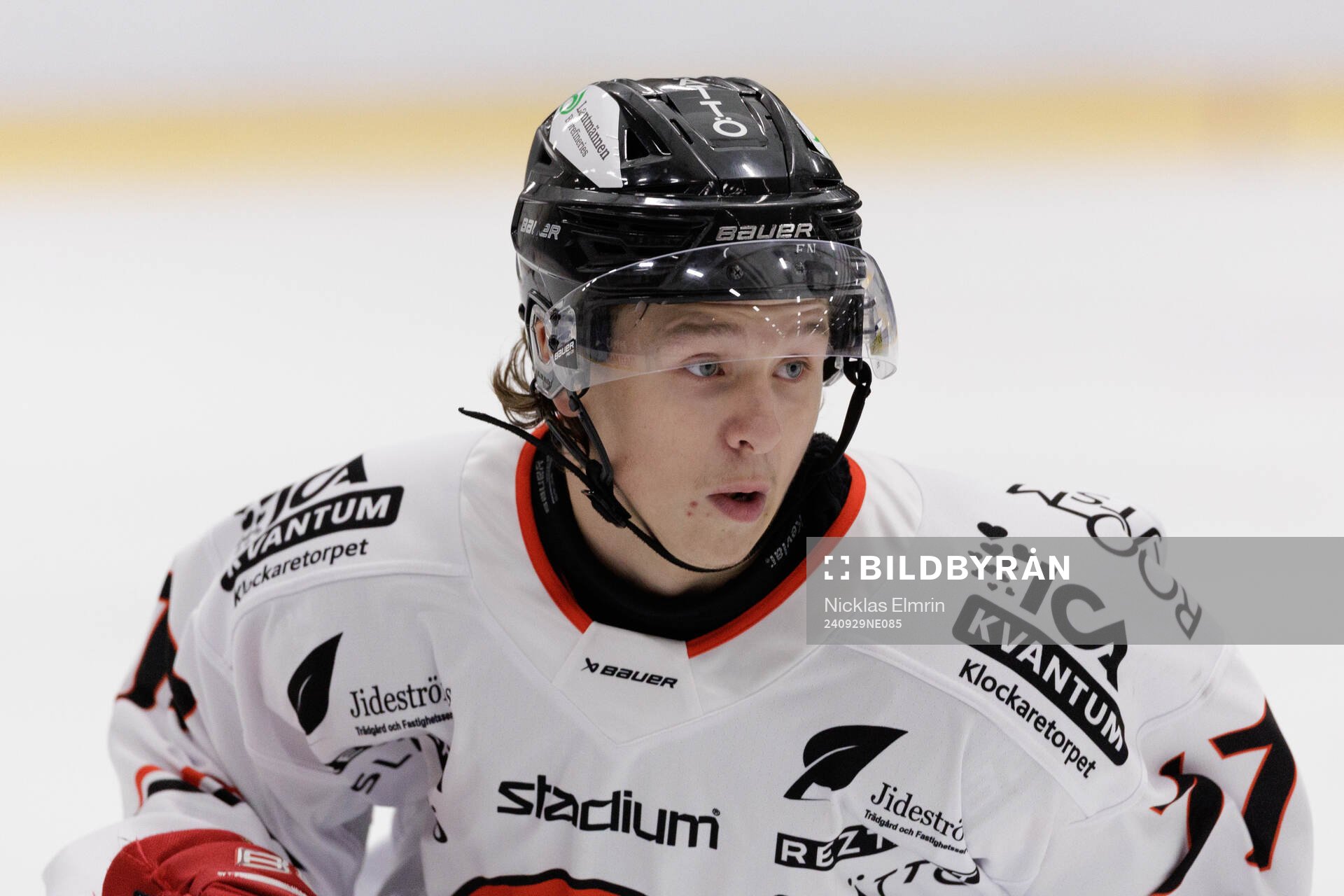 Vita Hästens Eric Andersson-Junestav