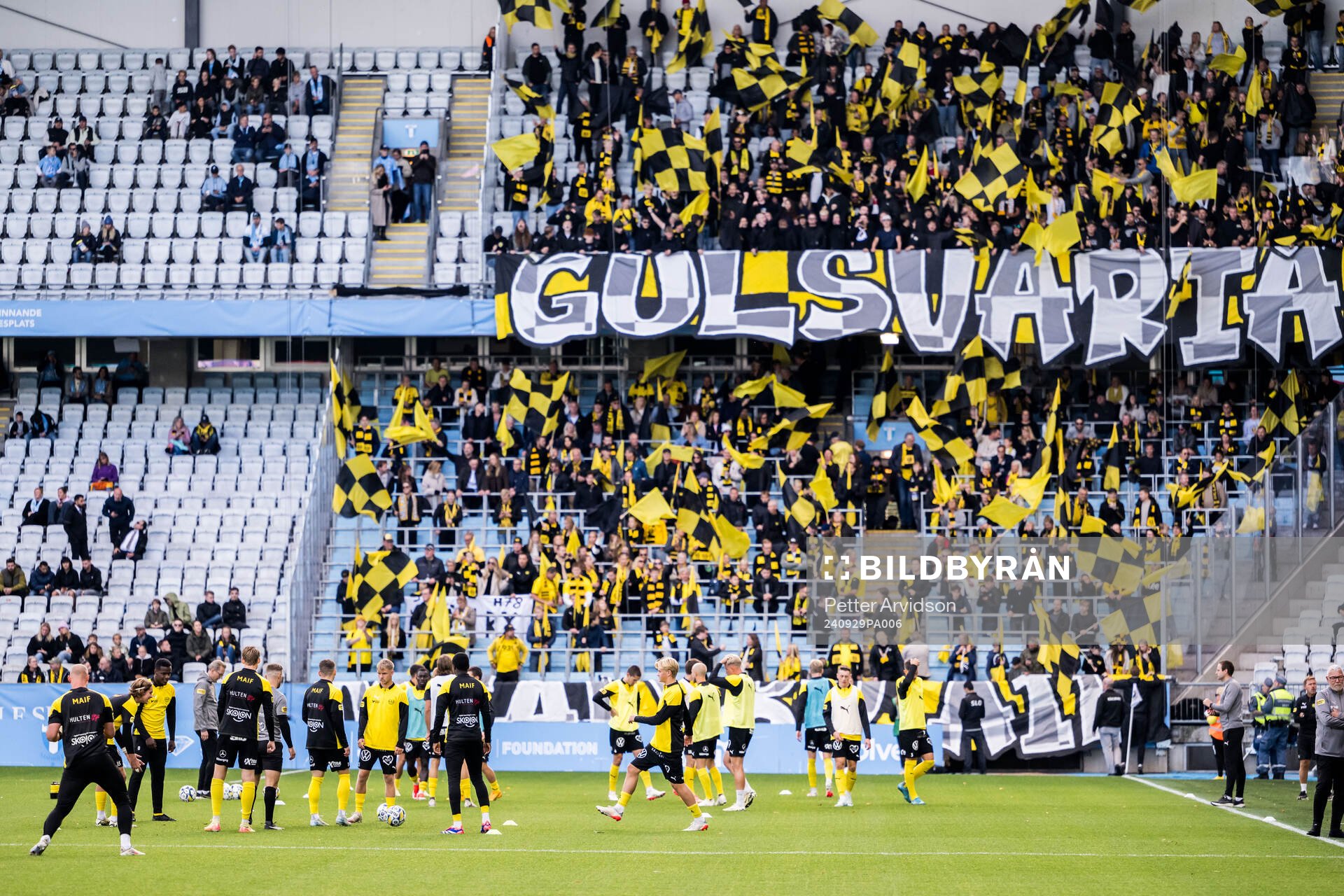Mjällbys spelare och supportrar