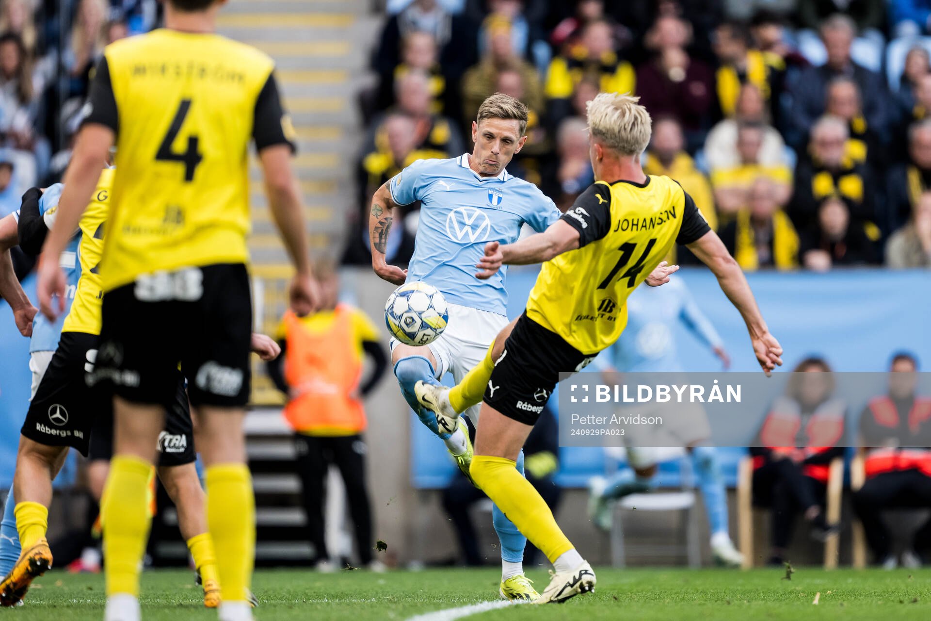 Malmö FFs Søren Rieks och Mjällbys Herman Johansson