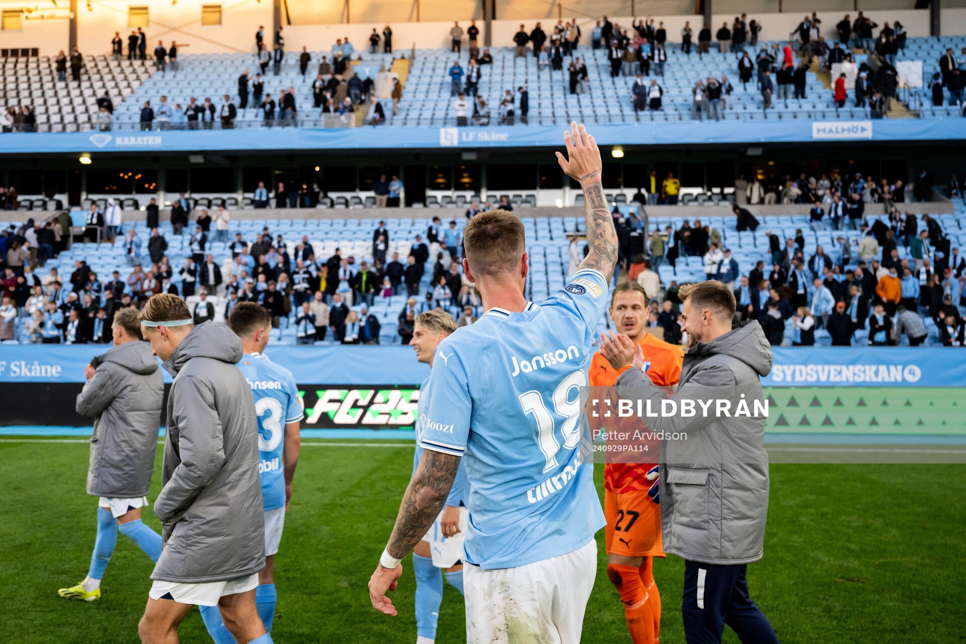 Malmö FFs Pontus Jansson jublar