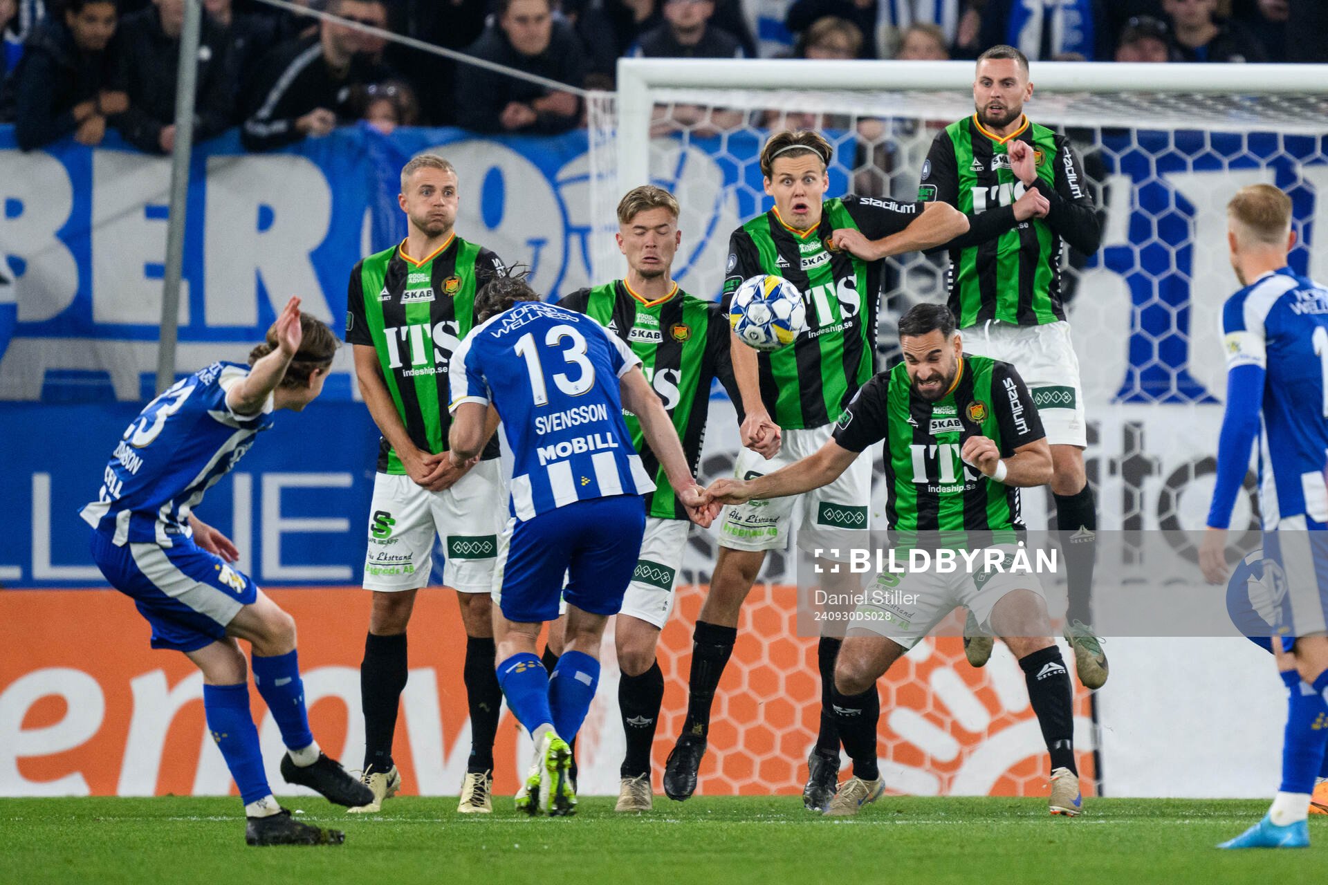 IFK Göteborgs Kolbeinn Thordarson med en frispark