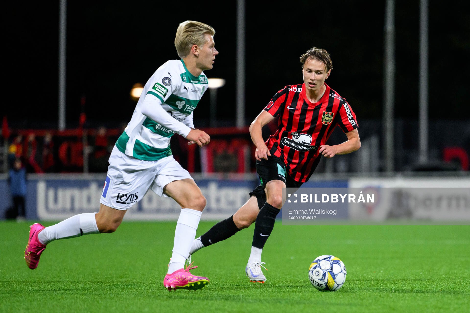 Västerås Marcus Linday och Brommapojkarnas Alex Timossi