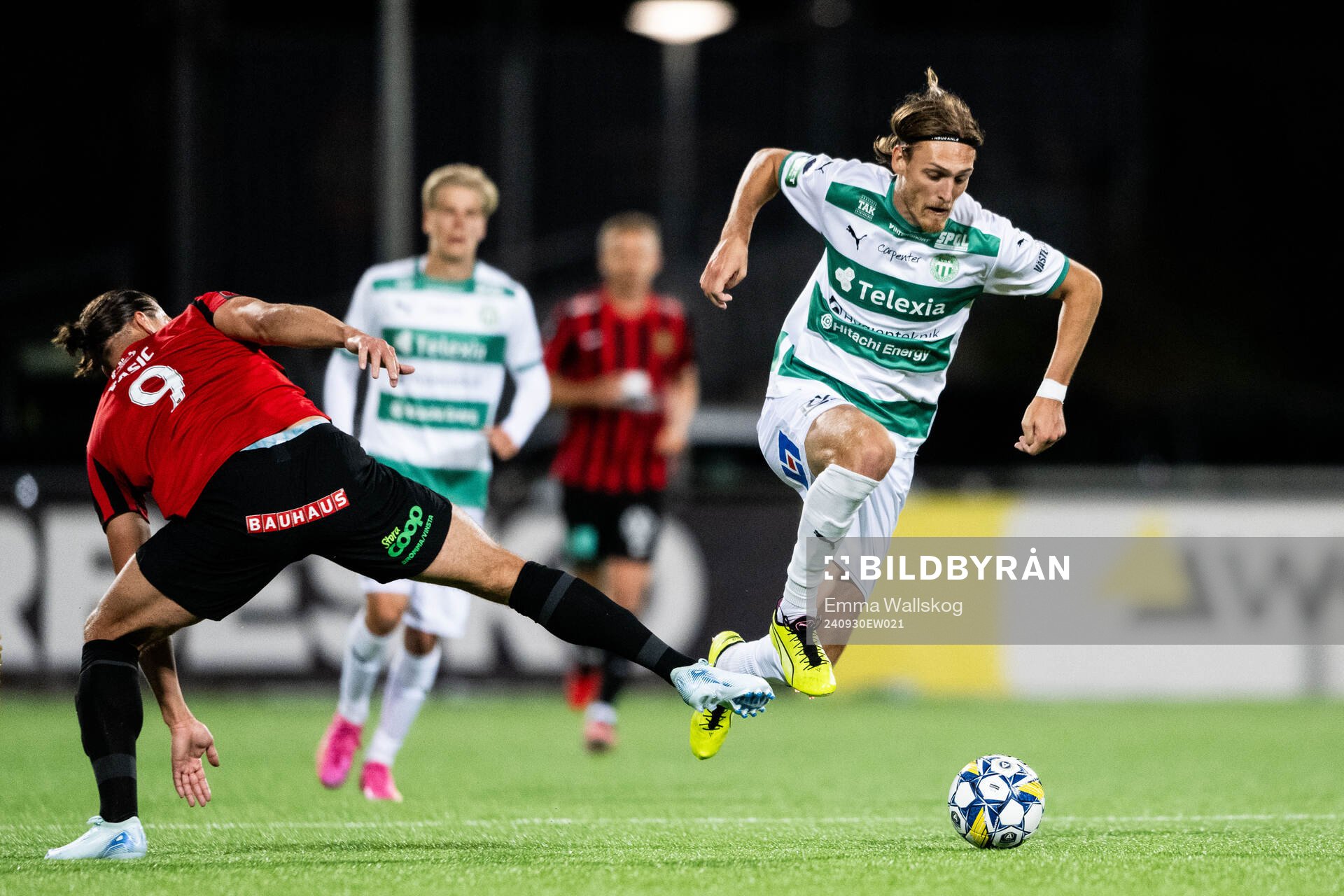 Brommapojkarnas Nikola Vasic och Västerås Gustav Granath