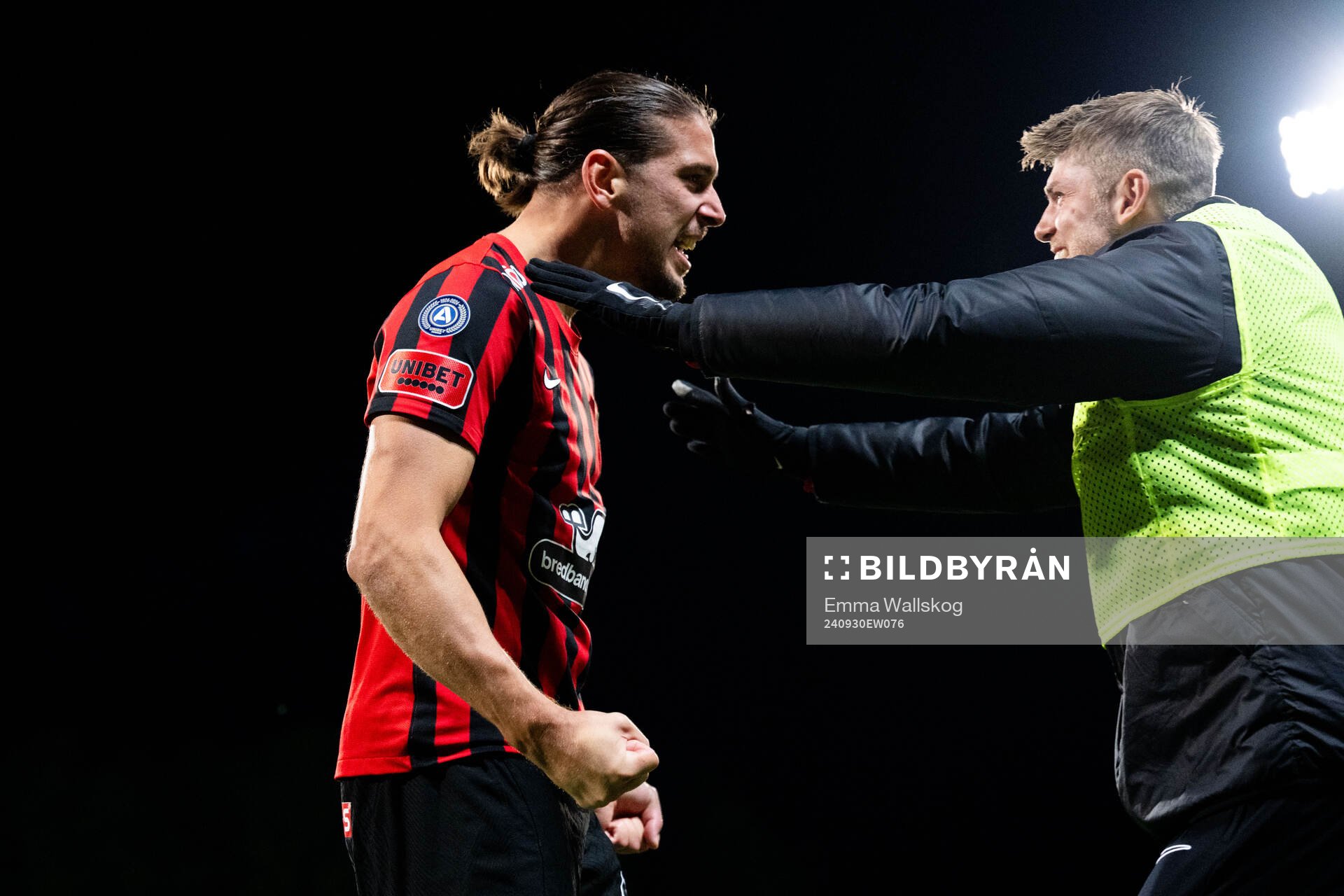 Brommapojkarnas Nikola Vasic jublar med Frederik Christensen