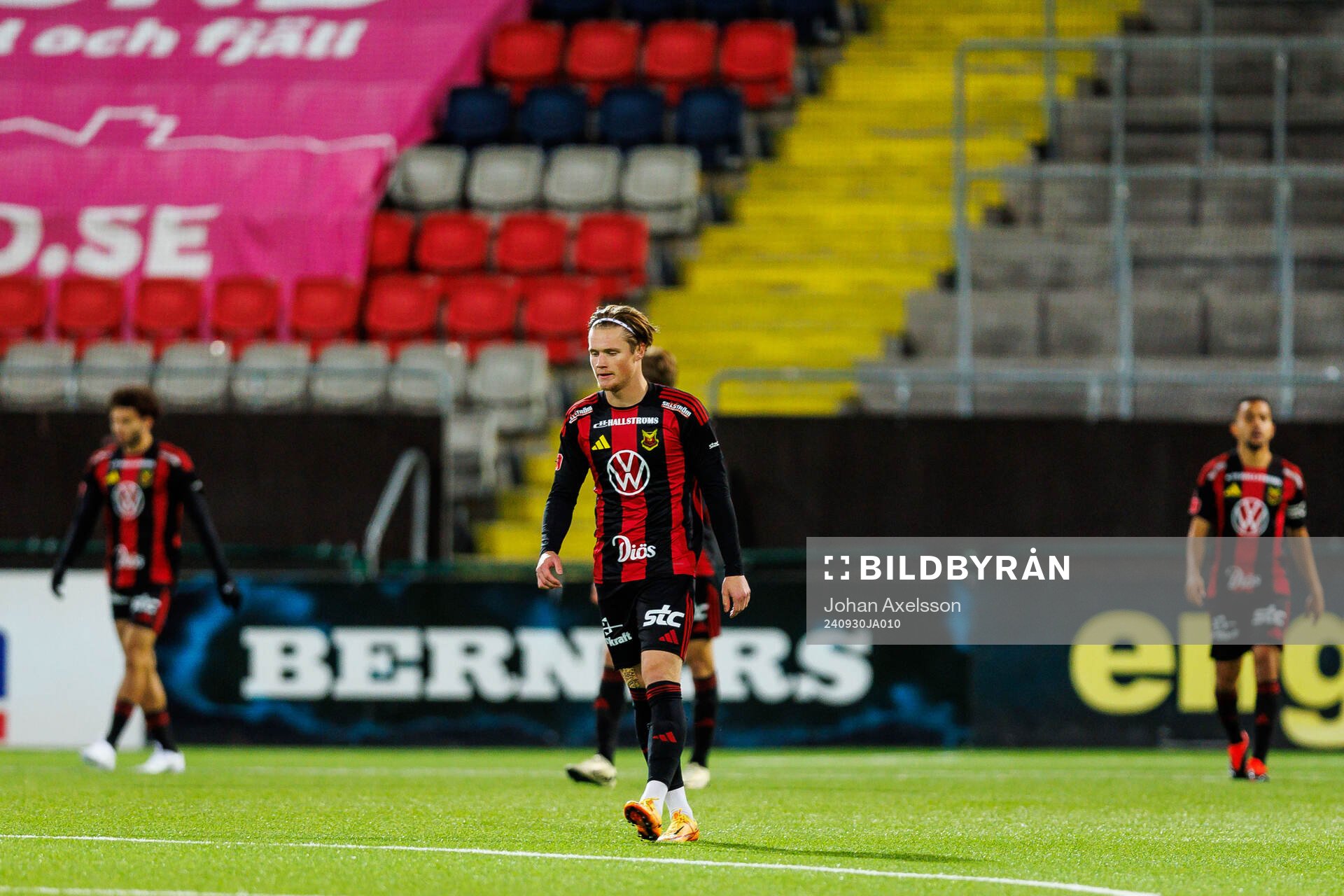 Östersunds Sebastian Karlsson Grach deppar