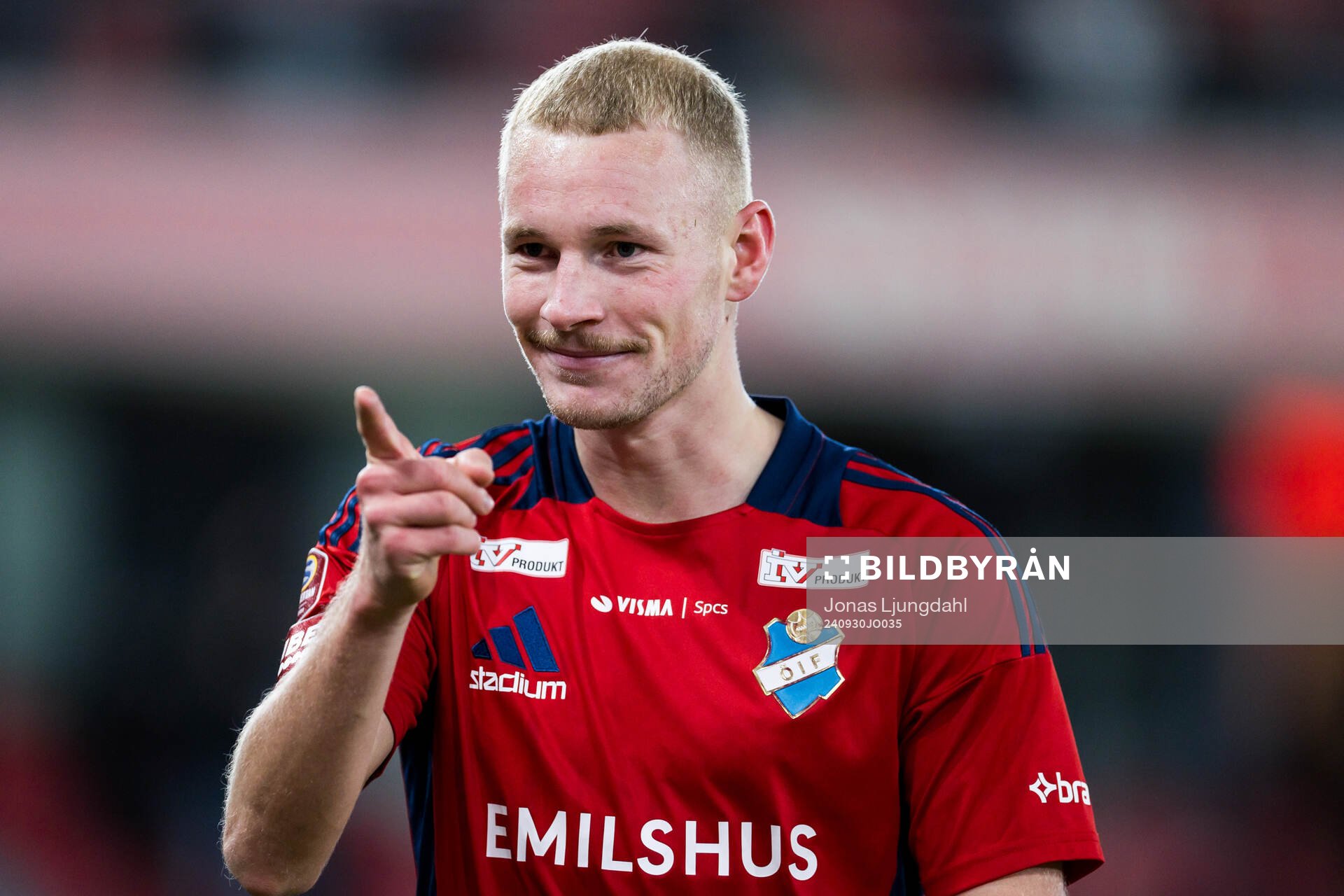 Östers Adam Bergmark Wiberg jublar