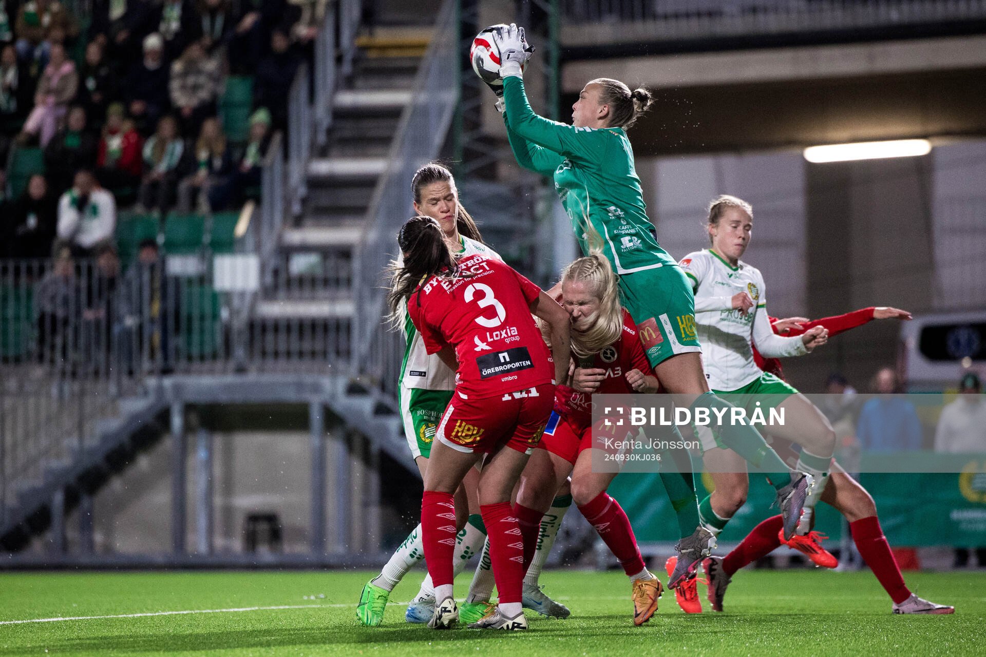 KIF Örebros Clara Ekstrand