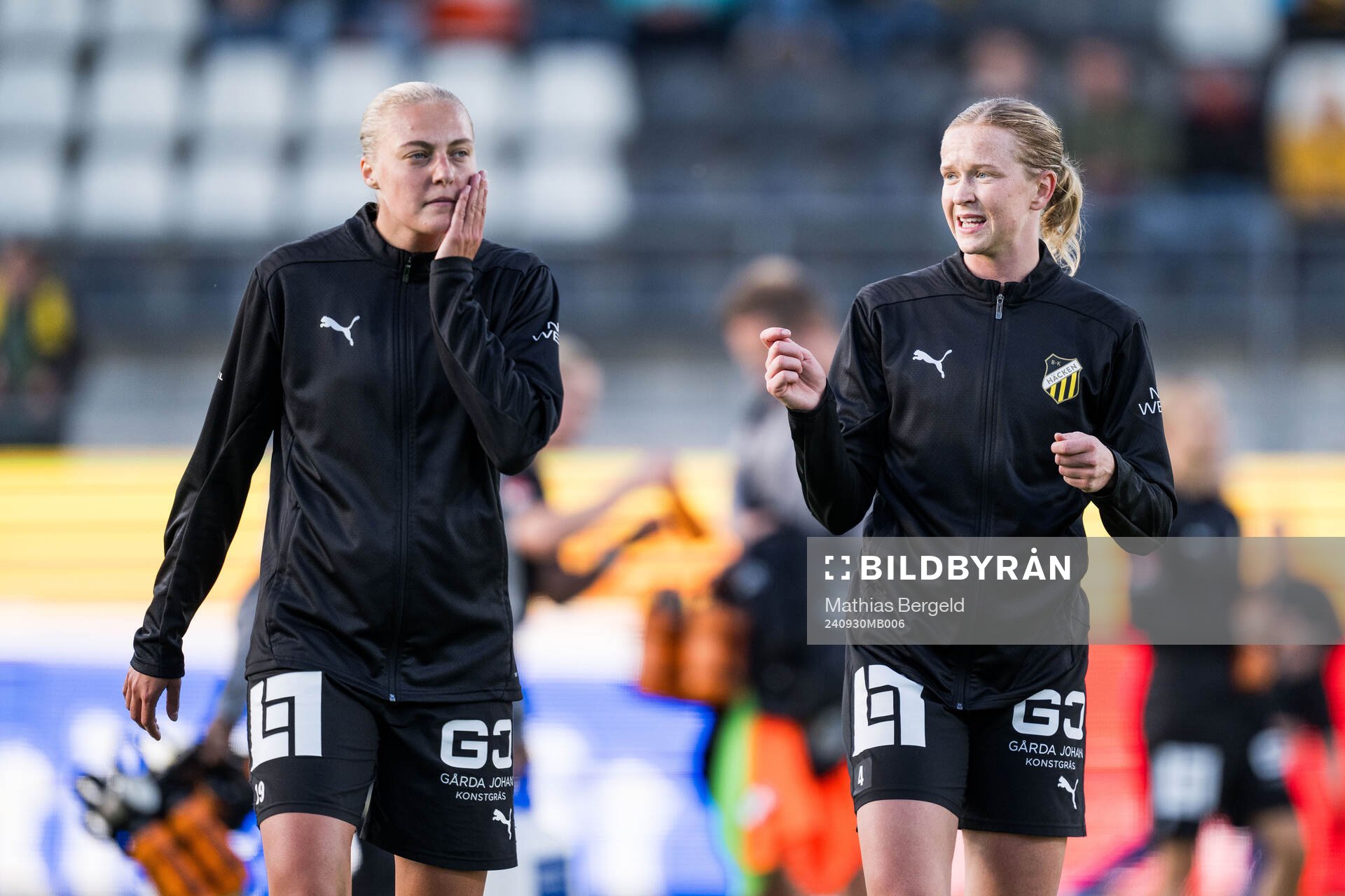 Häckens Elma Junttila Nelhage och Emma Östlund