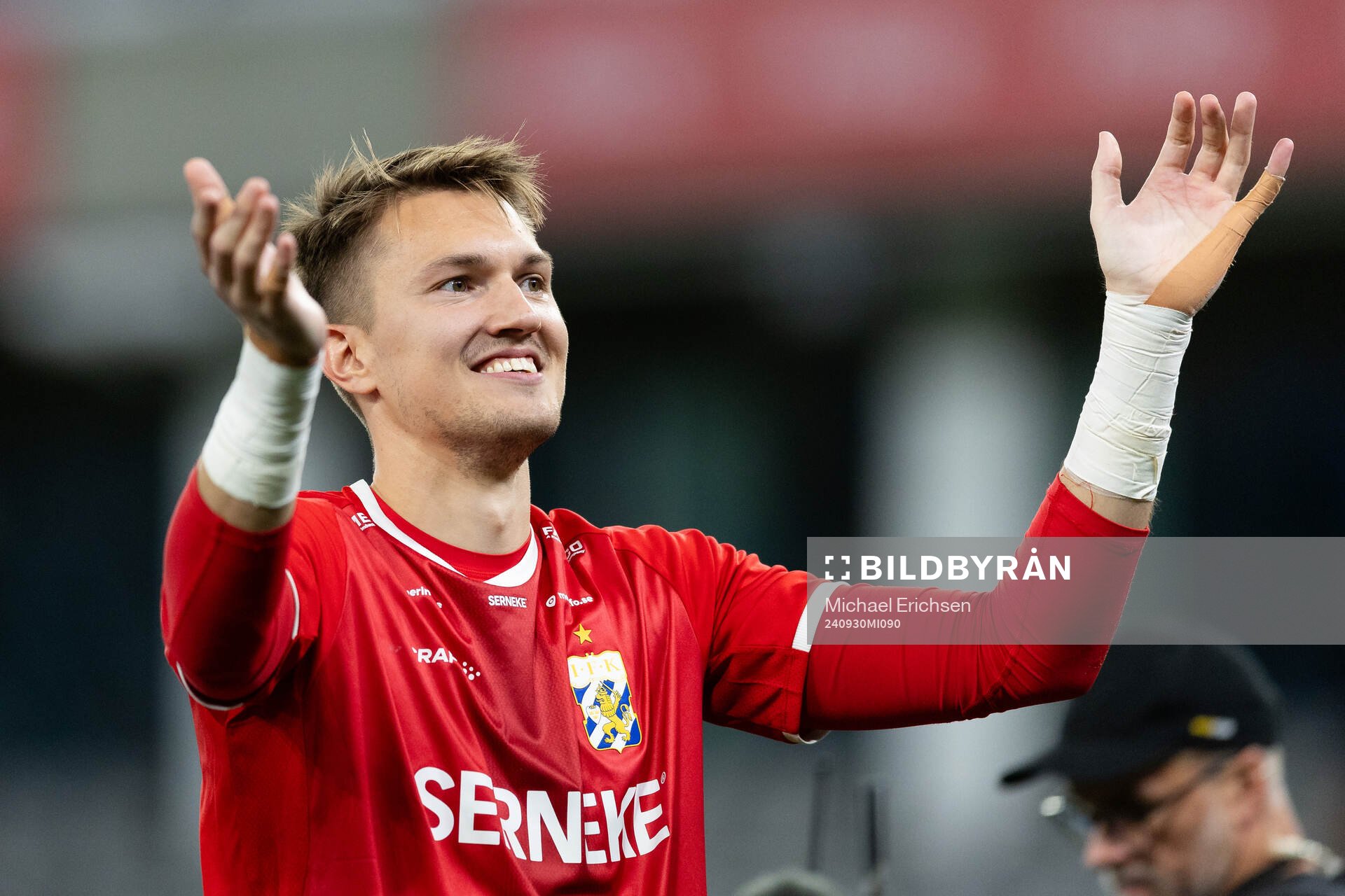 IFK Göteborgs målvakt Jacob Karlström jublar