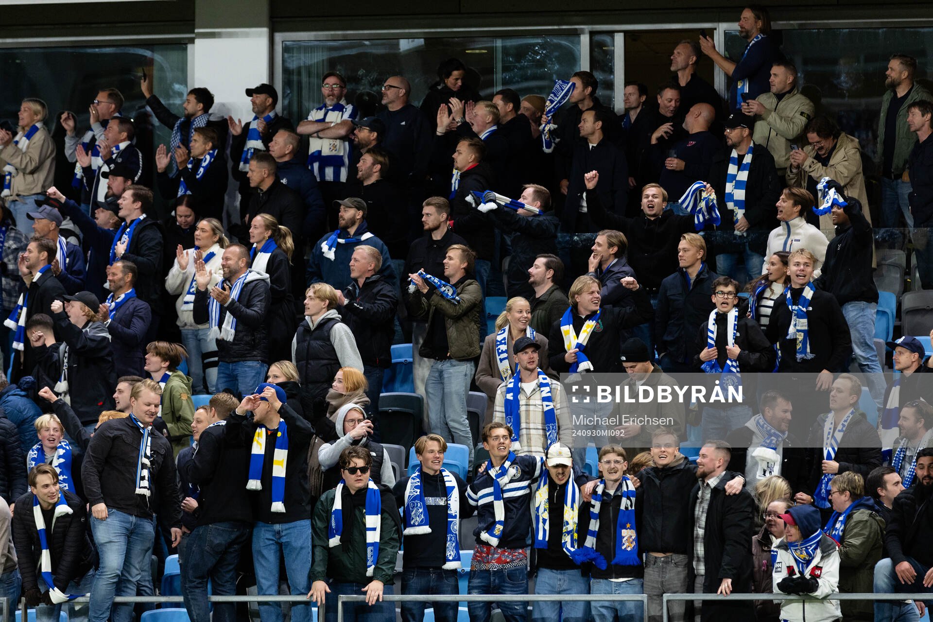 IFK Göteborgs supportrar jublar