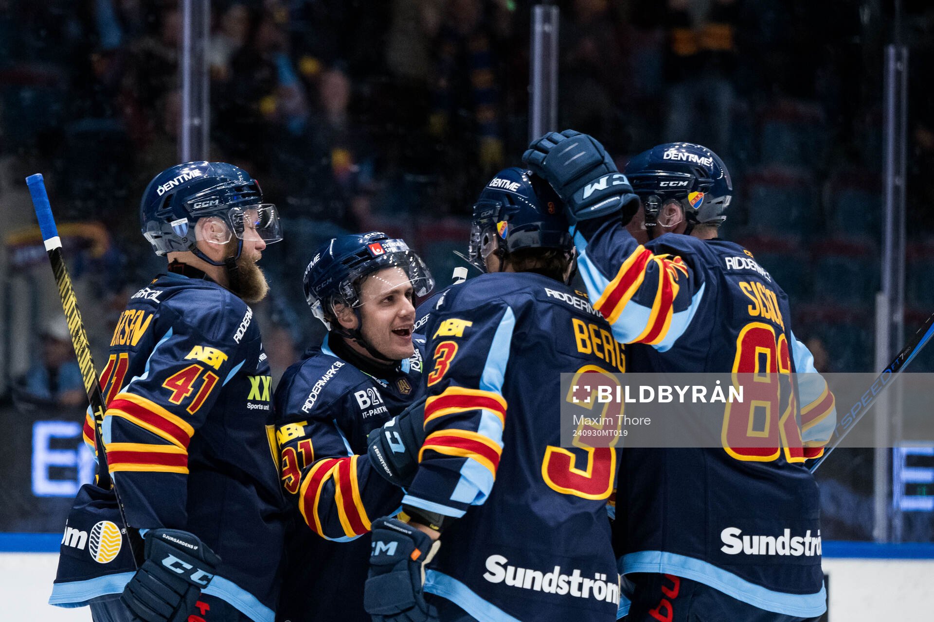 Djurgårdens Tyler Kelleher jublar