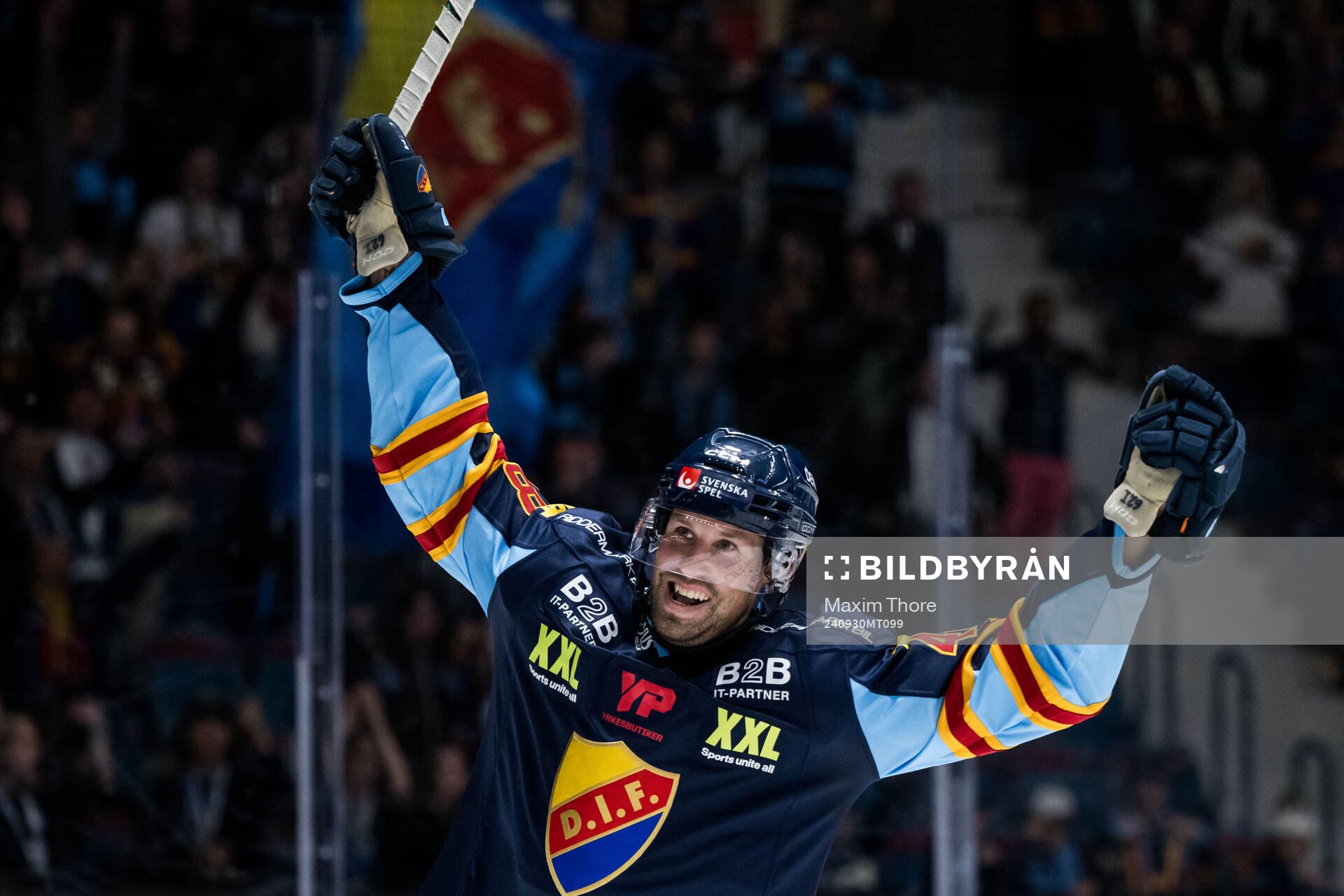 Djurgårdens Dick Axelsson jublar