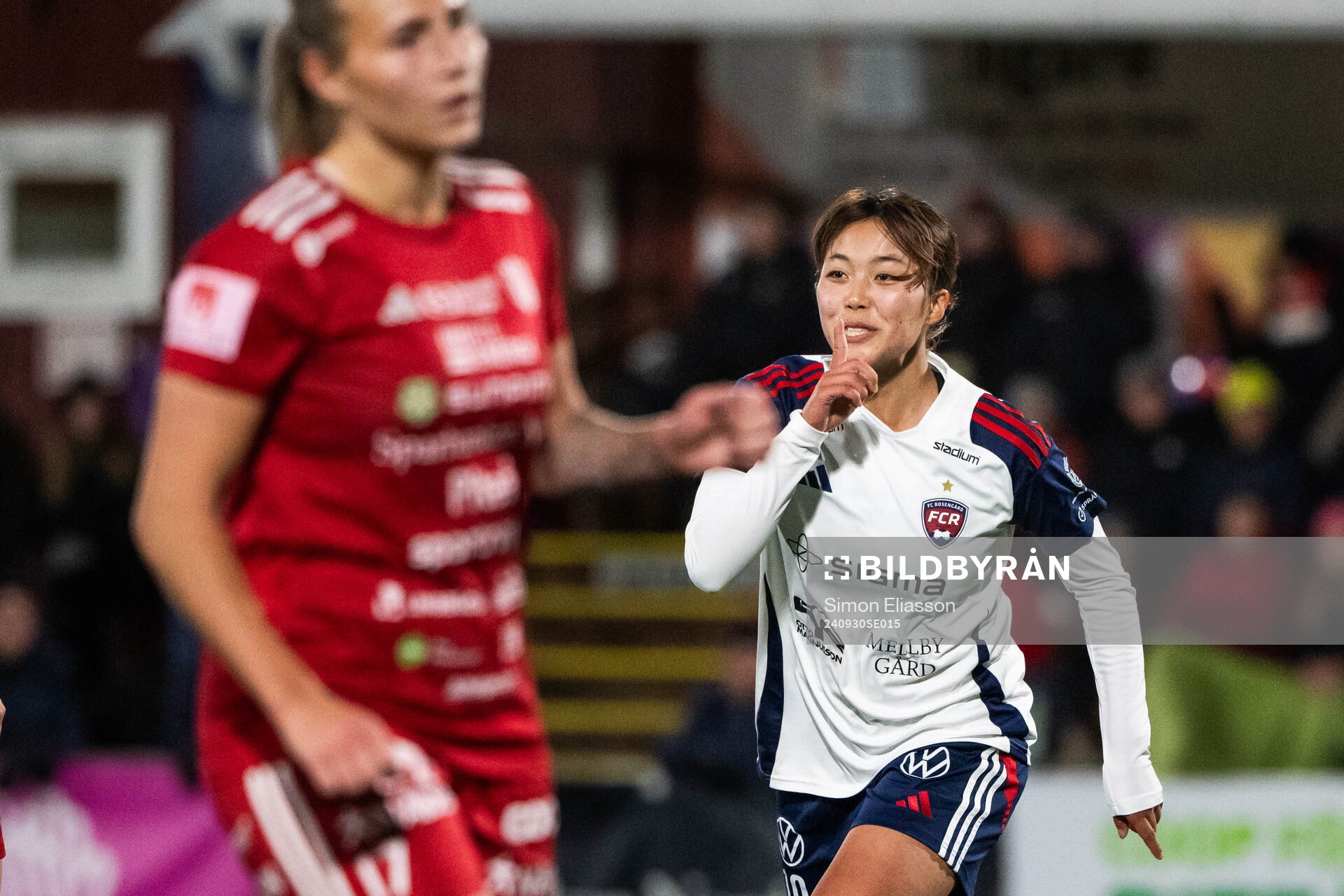 FC Rosengårds Momoko Tanikawa jublar