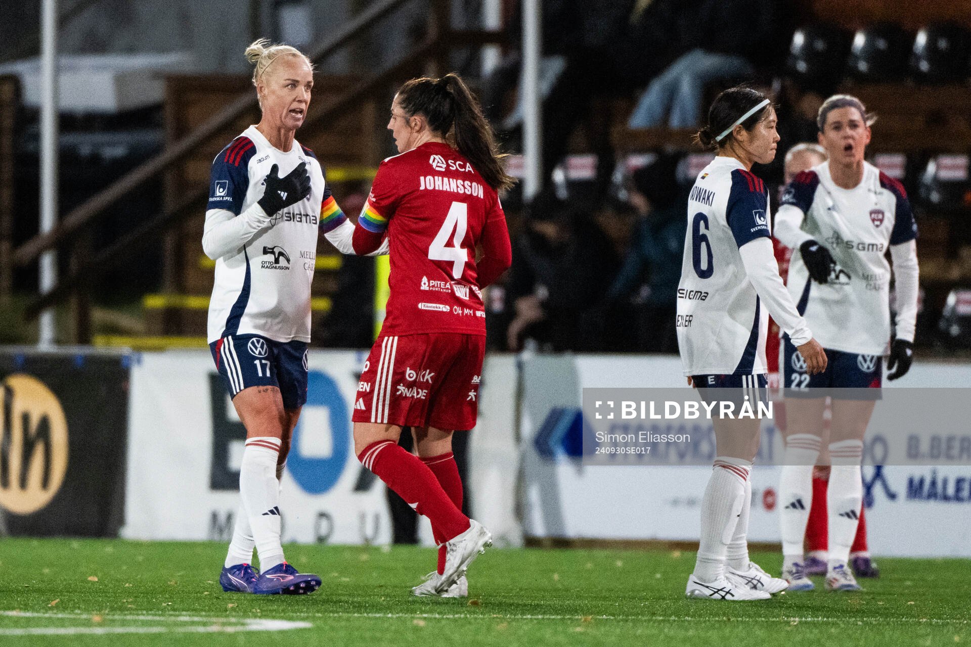 FC Rosengårds Caroline Seger och Piteås Josefin Johansson