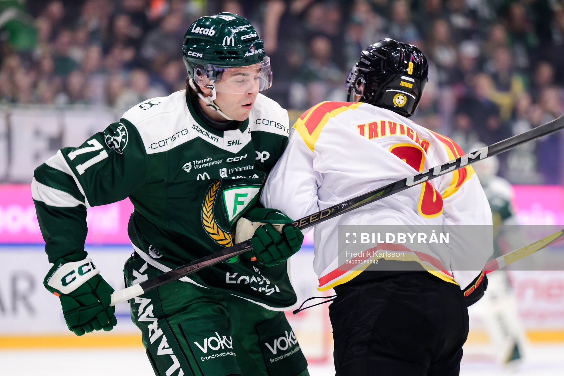 Färjestads Viktor Lodin och Brynäs Bobby Trivigno
