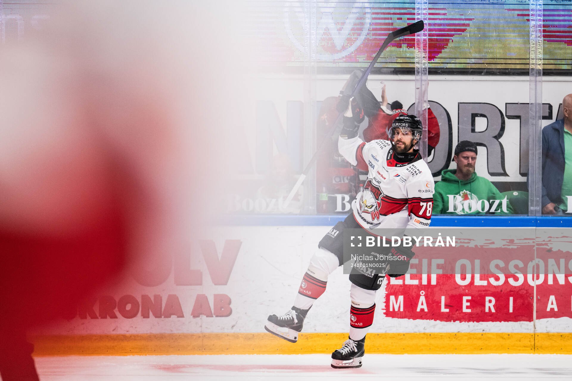 Malmö Redhawks Robin Hanzl jublar