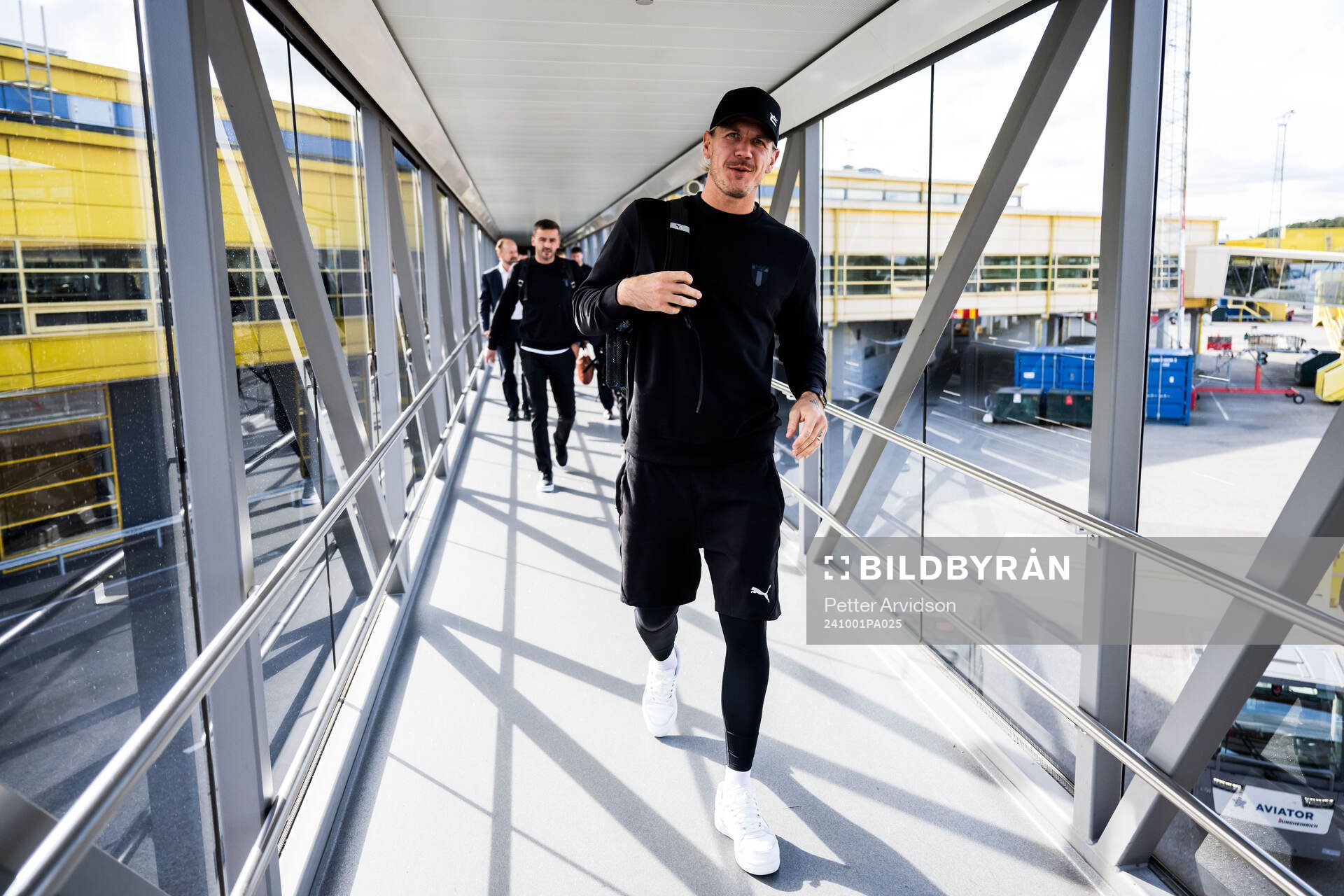 Goalkeeper Johan Dahlin of Malmö FF