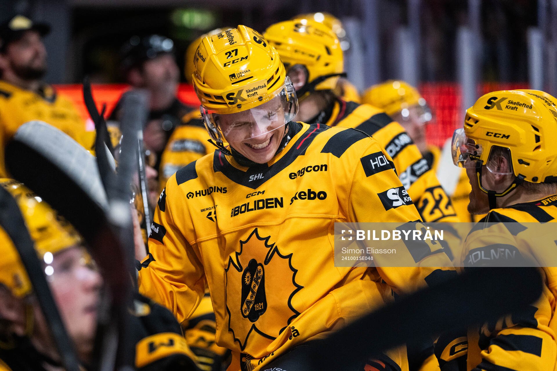 Skellefteås Oskar Vuollet jublar