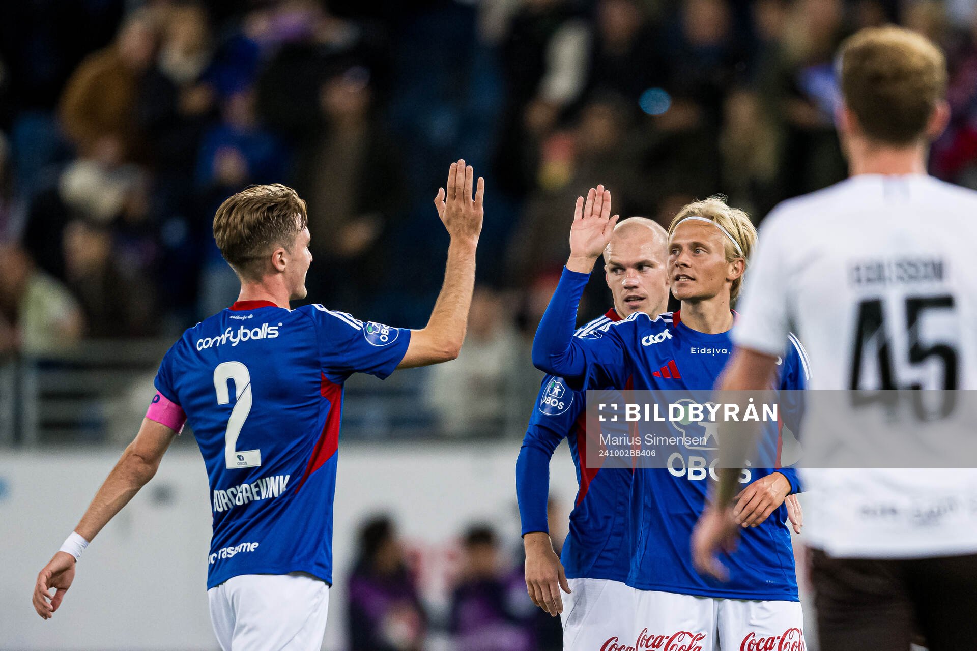 Carl Lange of Vålerenga celebrates after scoring the 2-0 goal during the OBOS-ligaen match between Vålerenga and Mjøndalen on October 2, 2024 in Oslo.