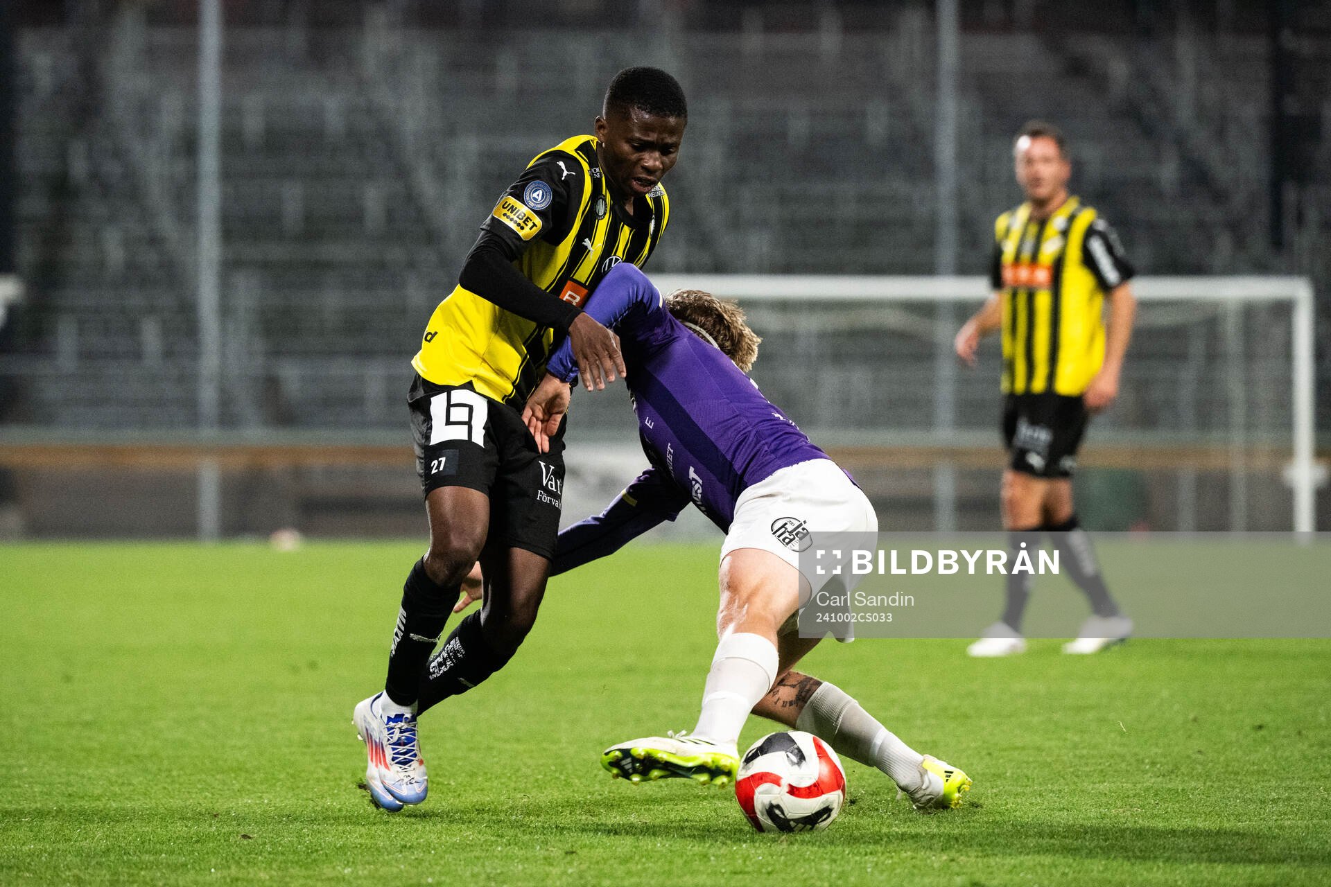 Häckens Akoua Romeo Amane och IK Tords Alexander Jacobsson