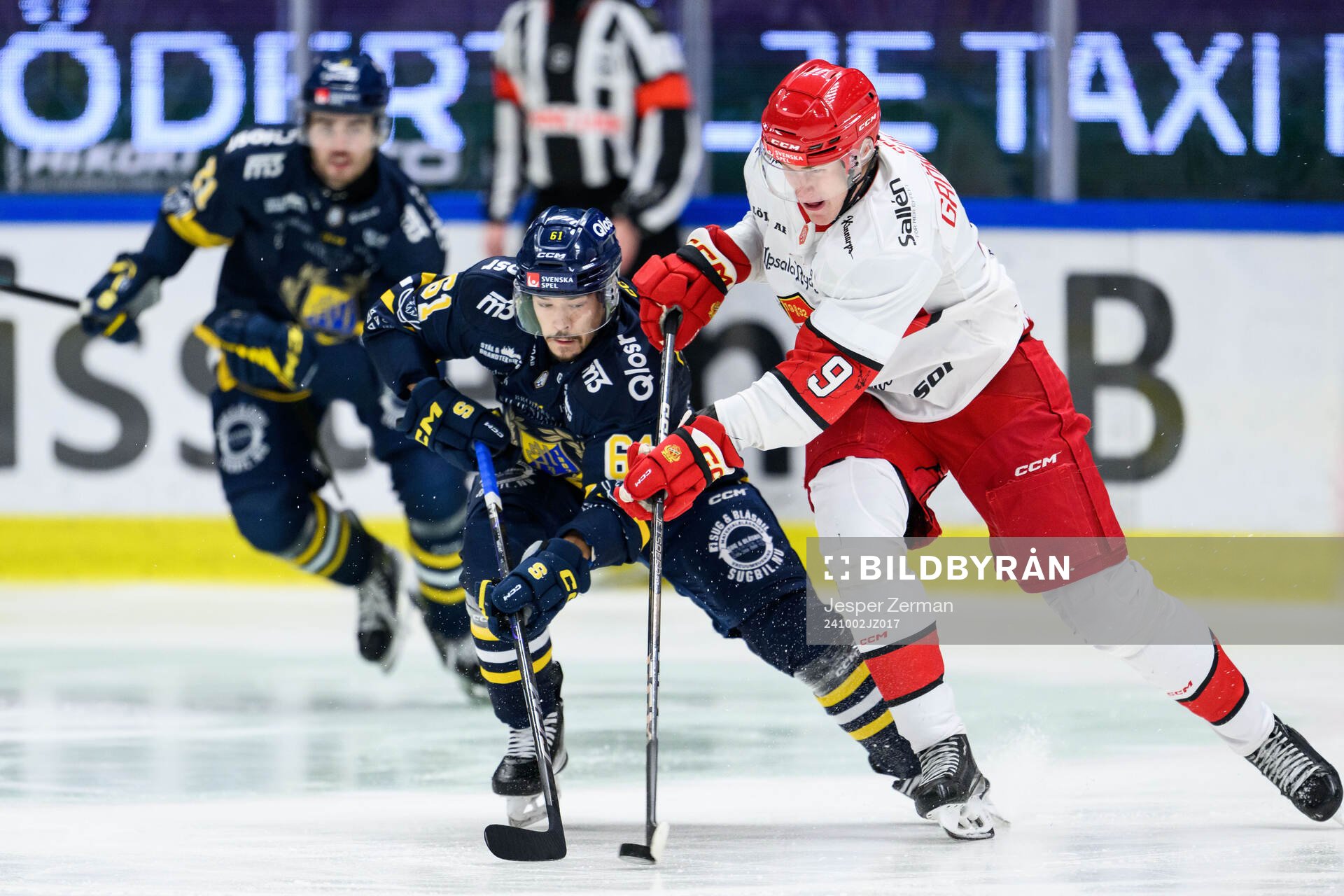 Södertäljes Miikka Pitkänen och Almtunas Jacob Grönhagen