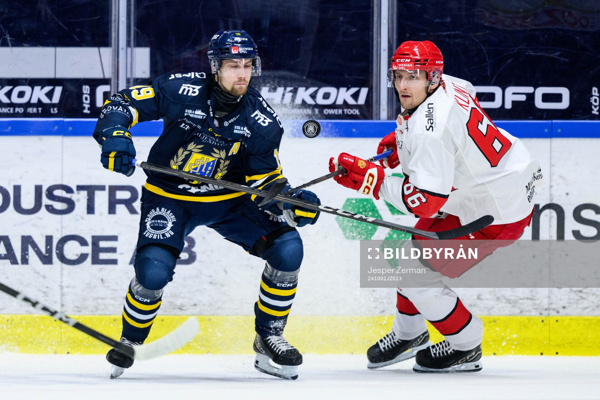Södertäljes Hampus Harlestam och Almtunas Anton Klint