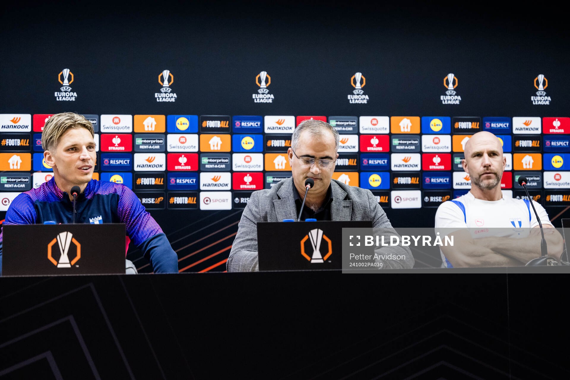 Jens Stryger Larsen and Head coach Henrik Rydström of