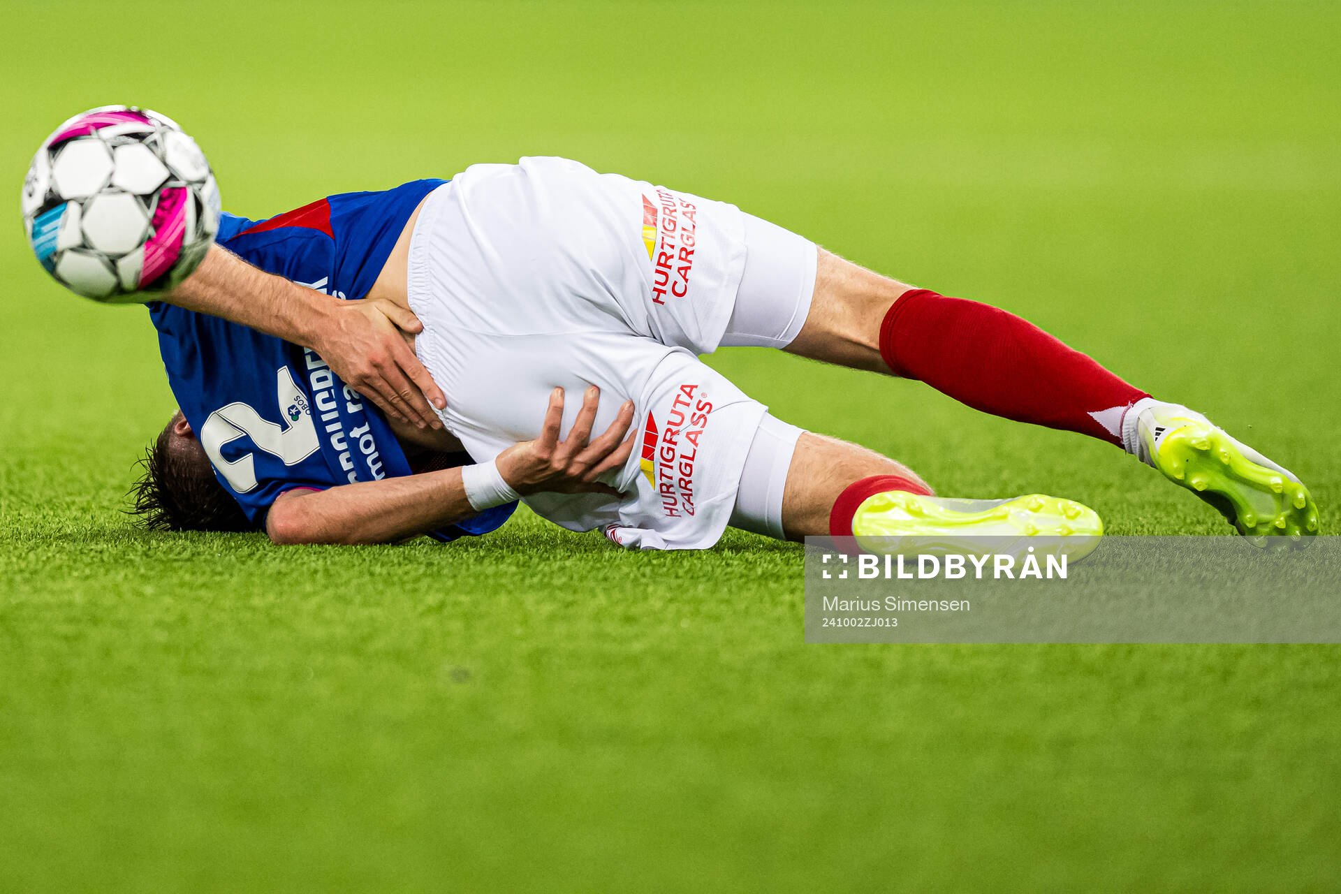 Christian Borchgrevink of Vålerenga in pain