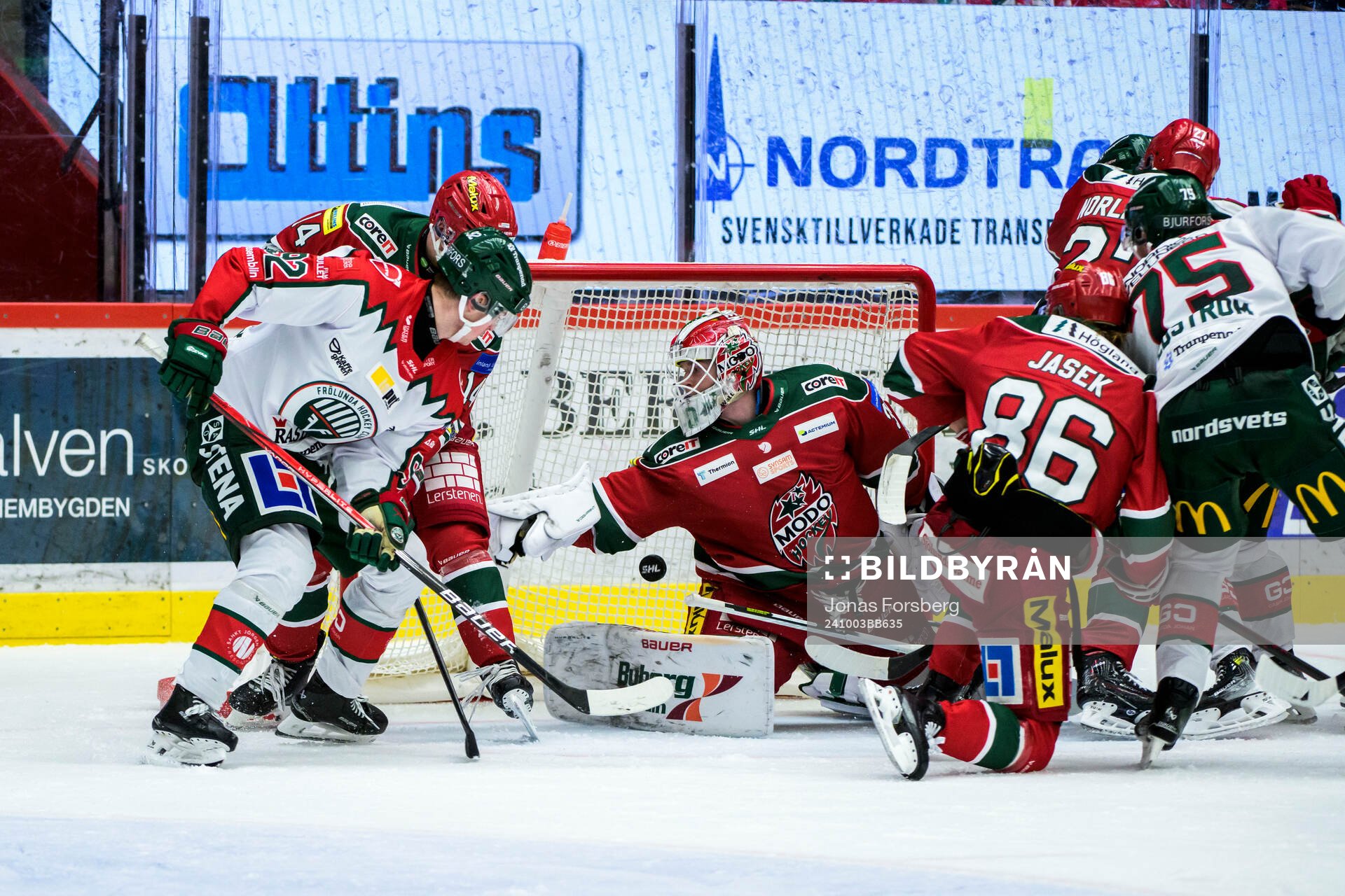 Frölundas David Edstrom gör 0-2