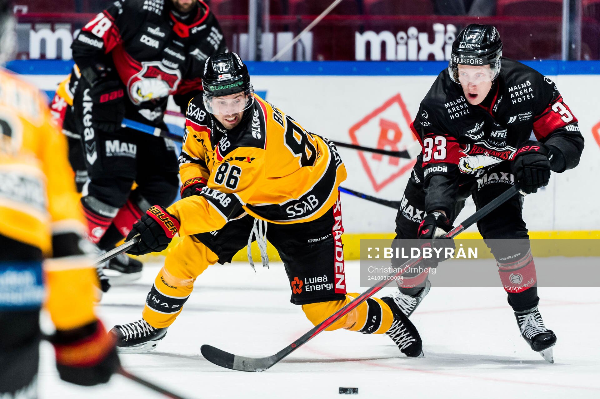 Luleås Mathias Bromé och Malmö Redhawks Lassi Thomson