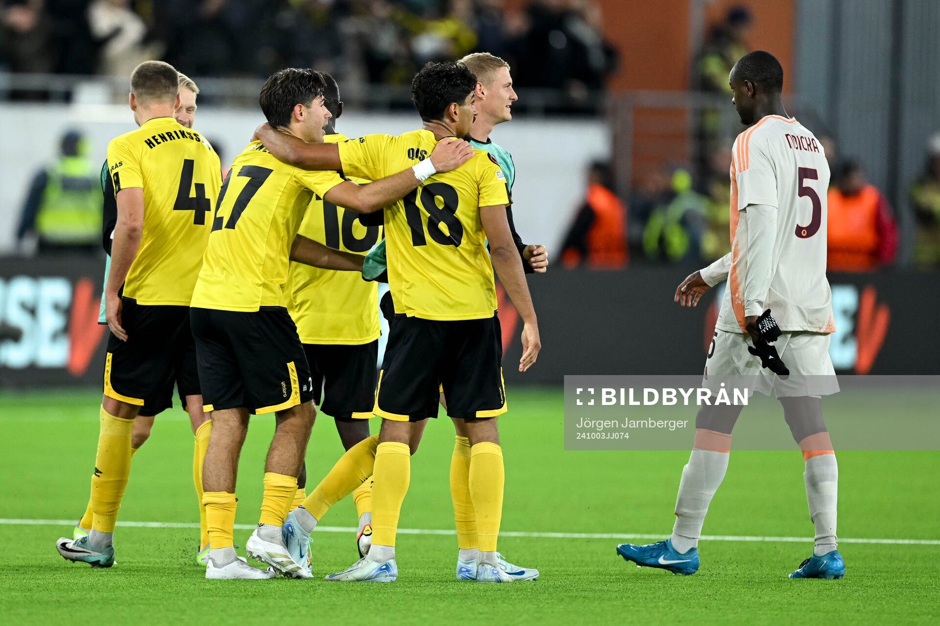 Players of Elfsborg celebrate