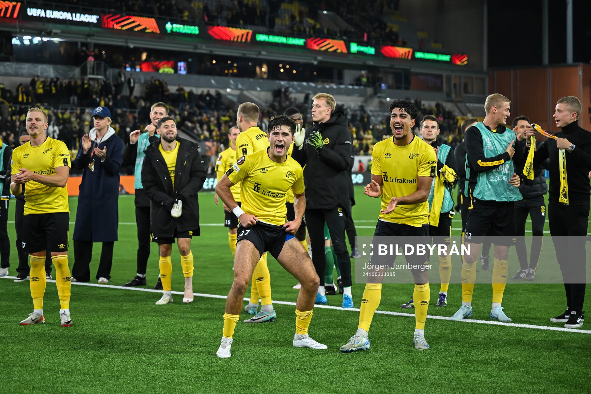 Besfort Zeneli and Ahmed Qasem of Elfsborg celebrate