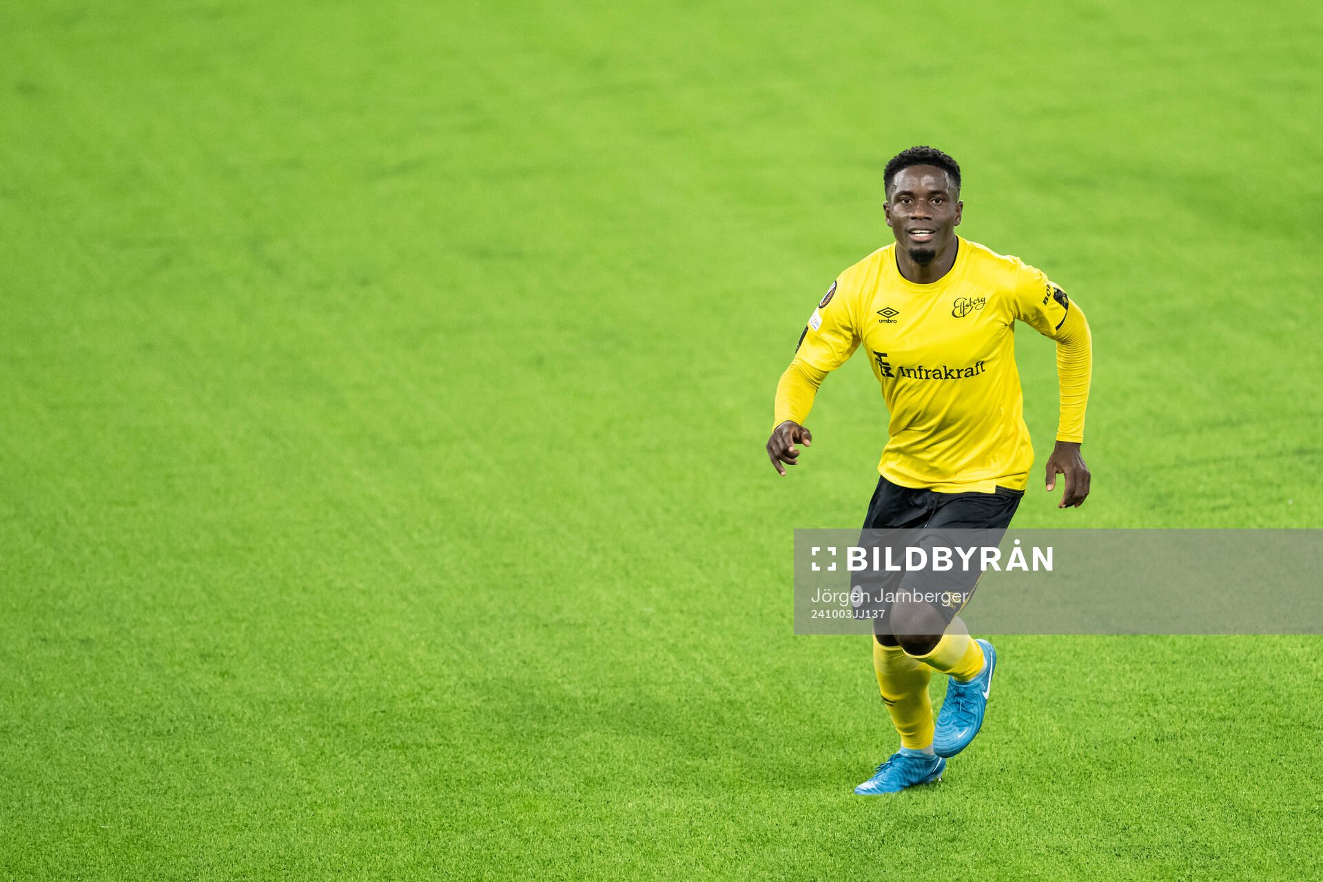 Michael Baidoo of Elfsborg celebrates