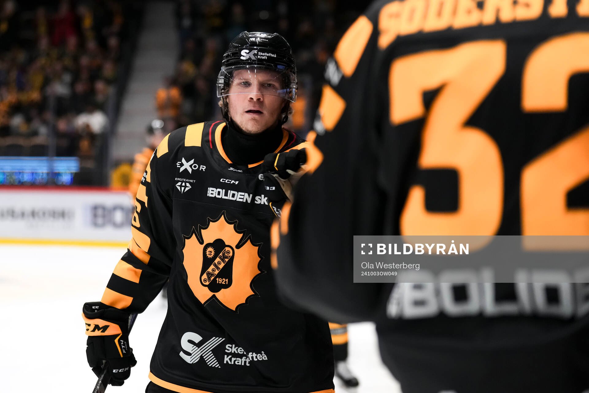 Skellefteås Anton Heikkinen jublar