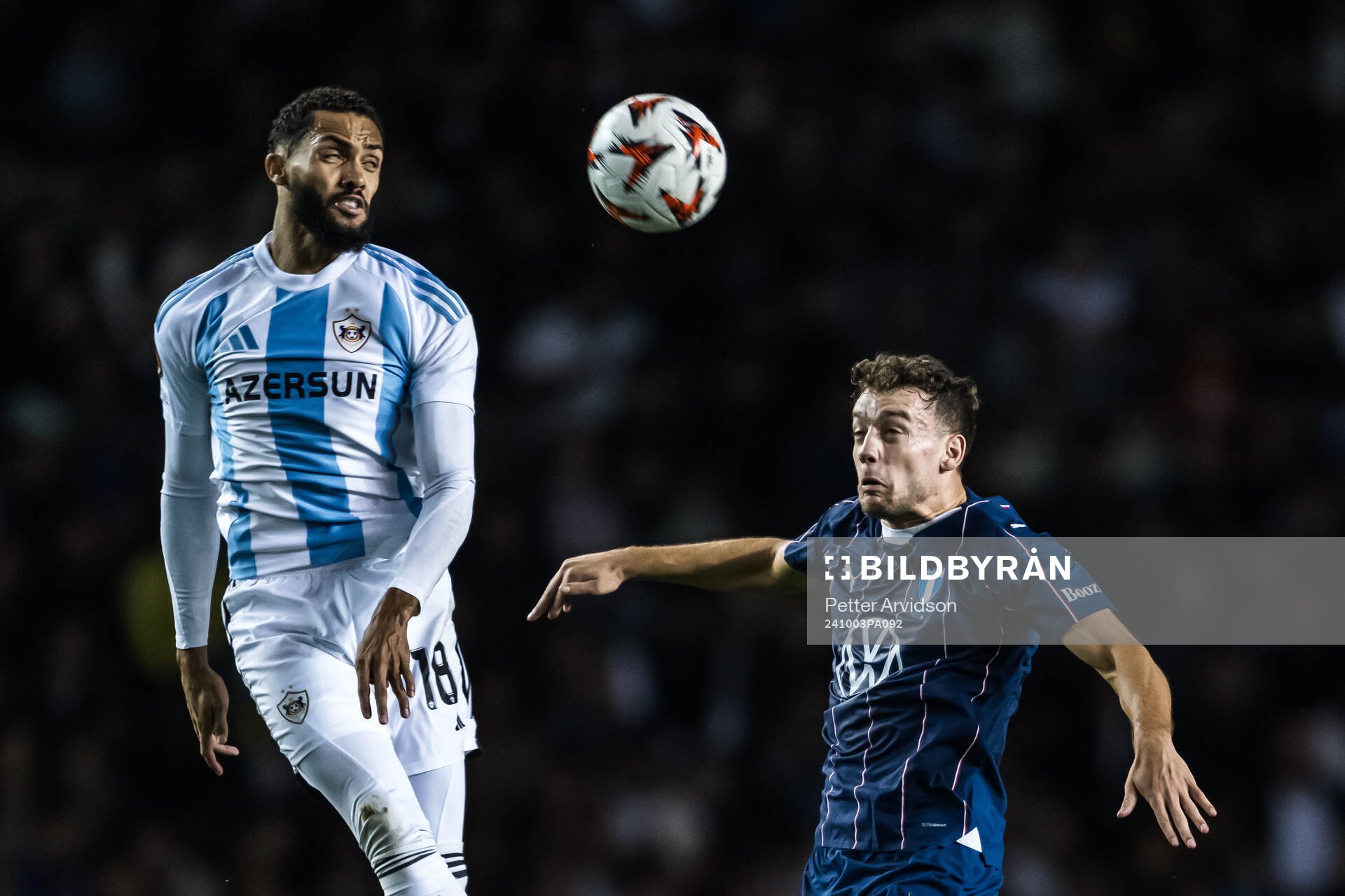 Juninho of Qarabag and Colin Rösler of Malmö FF