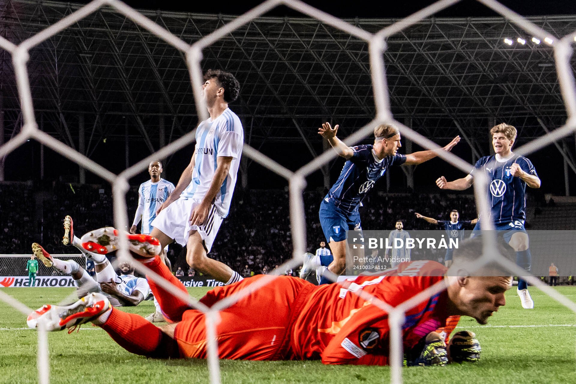 Erik Botheim of Malmö FF celebrate with Oliver Berg