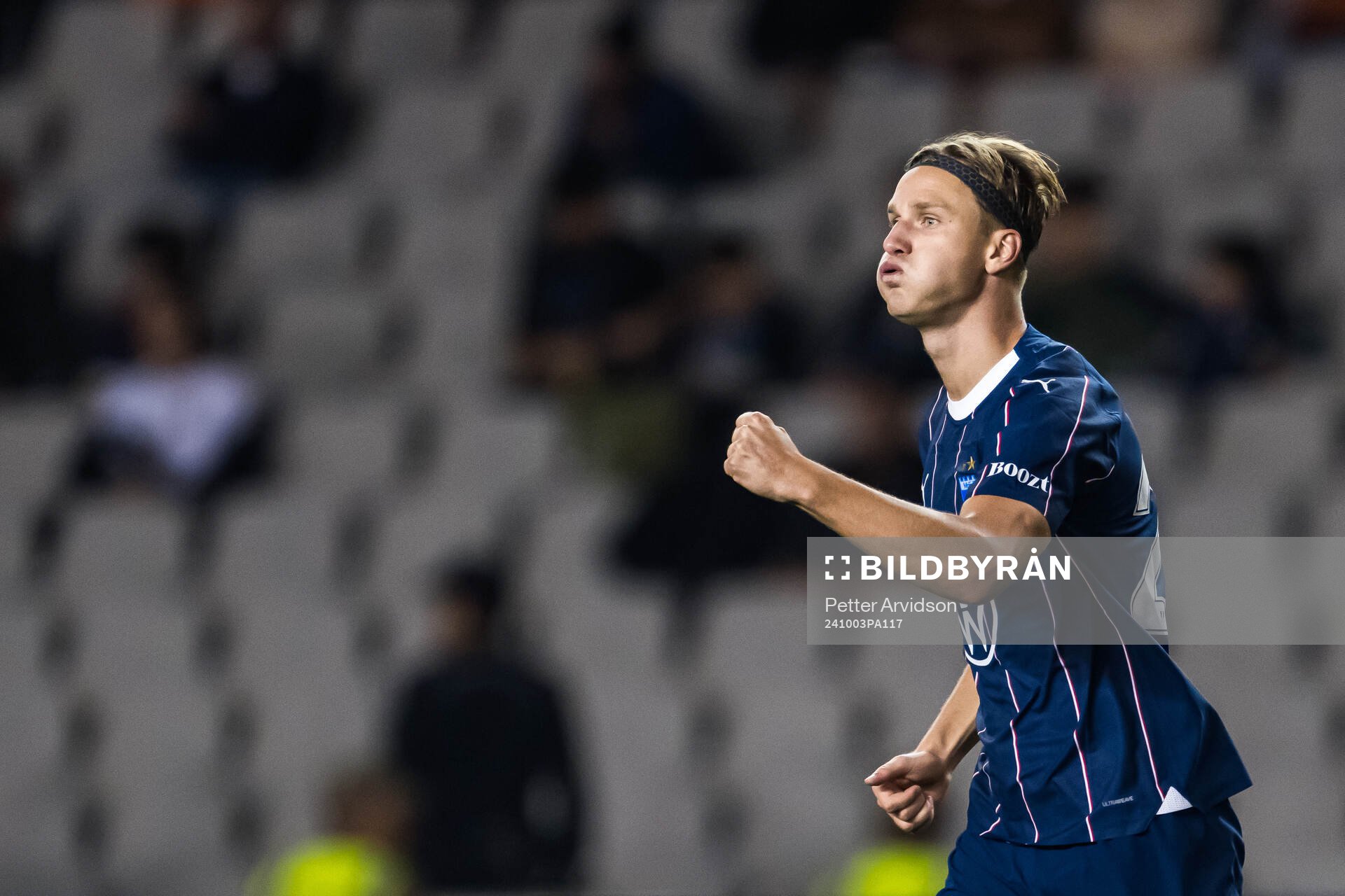 Erik Botheim of Malmö FF celebrate the 1-2 goal